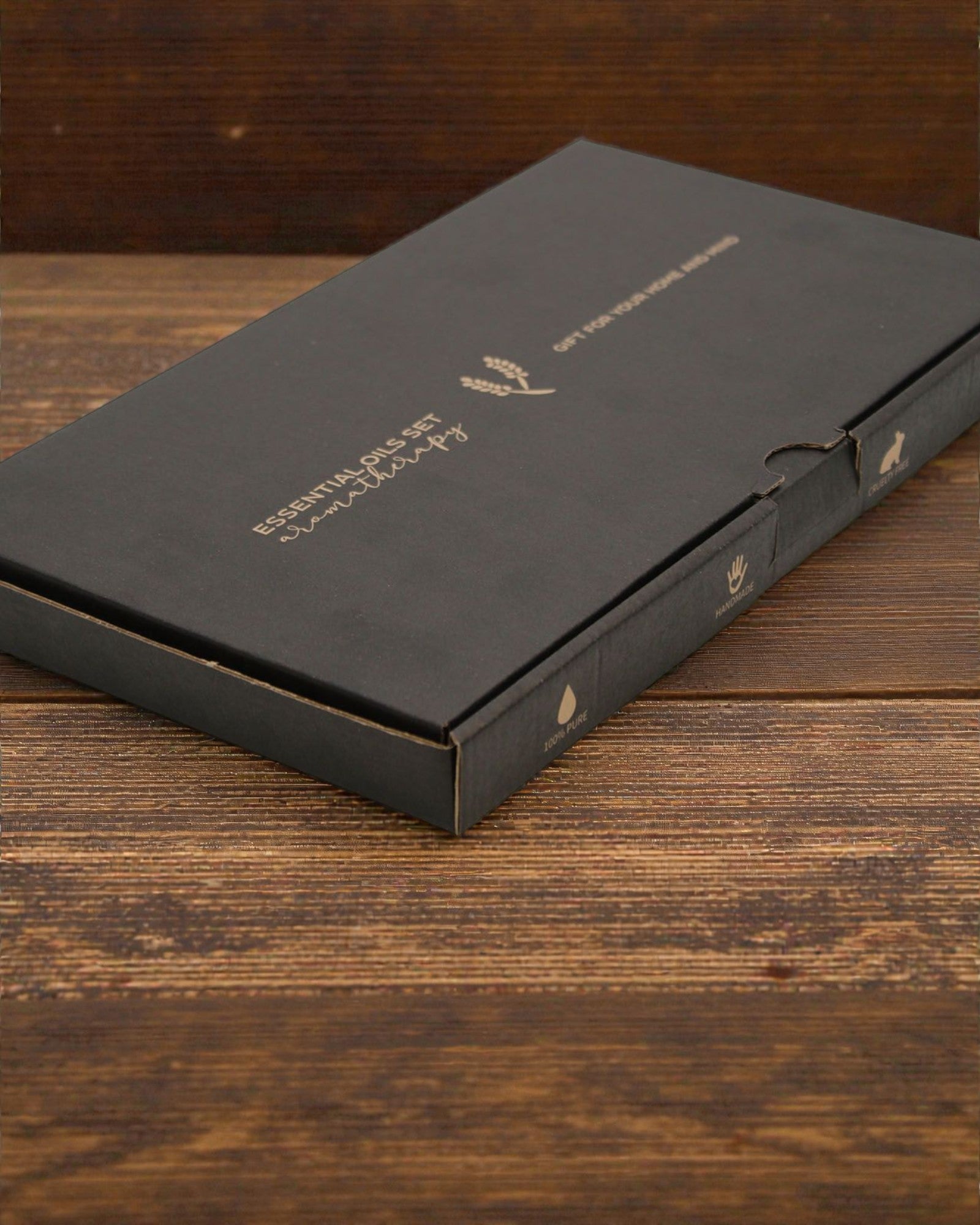 Letnia Energia Natury – luksuriøst sæt med 12 æteriske olier, 5 ml, med pipetter