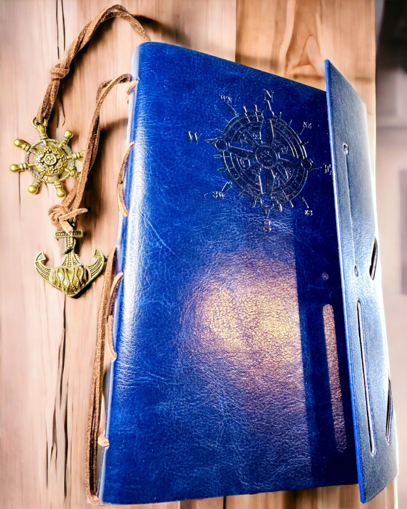 Vintage Sejlernotesbog A6 eller A7 størrelse - med Kompasmotiv og Lejede Sider - Tilgængelig i forskellige Farvevarianter, mulighed for gravering