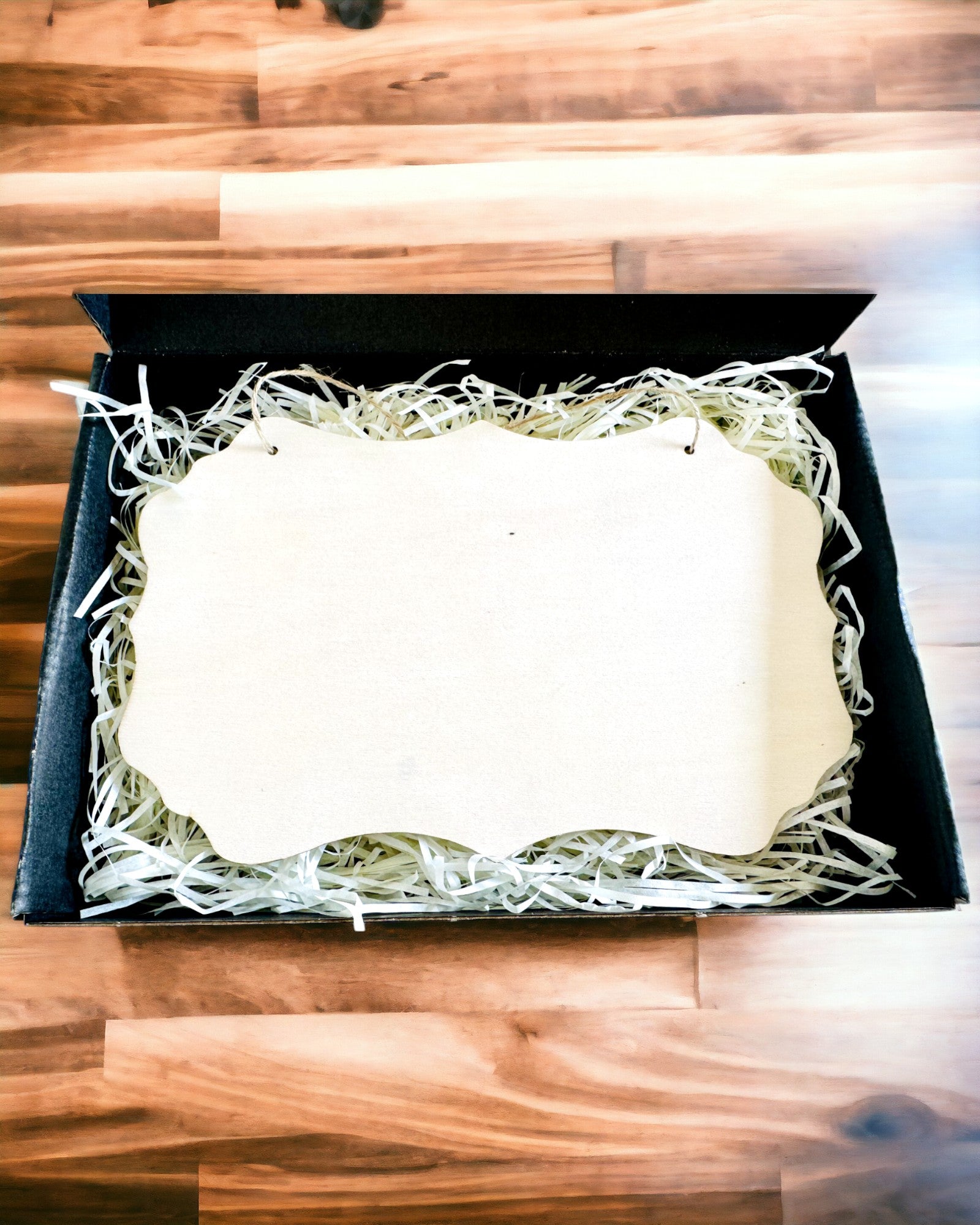 Dekorativt Trævedhæng med Mulighed for Personliggørelse – Mange Former