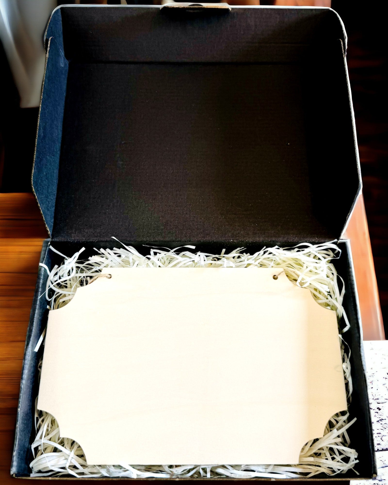 Dekorativt Trævedhæng med Mulighed for Personliggørelse – Mange Former