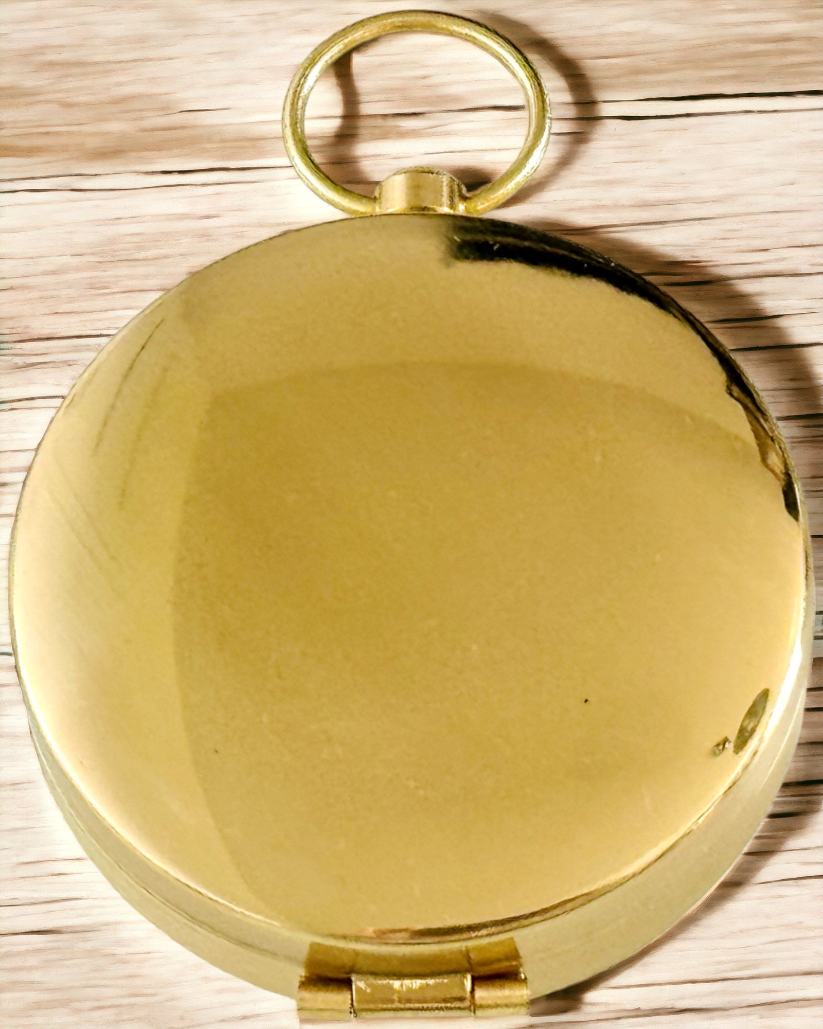 Vandtæt Messingkompas med Glødeffekt - Uundværlig til Vandreture og Camping, personliggørelse med gravering