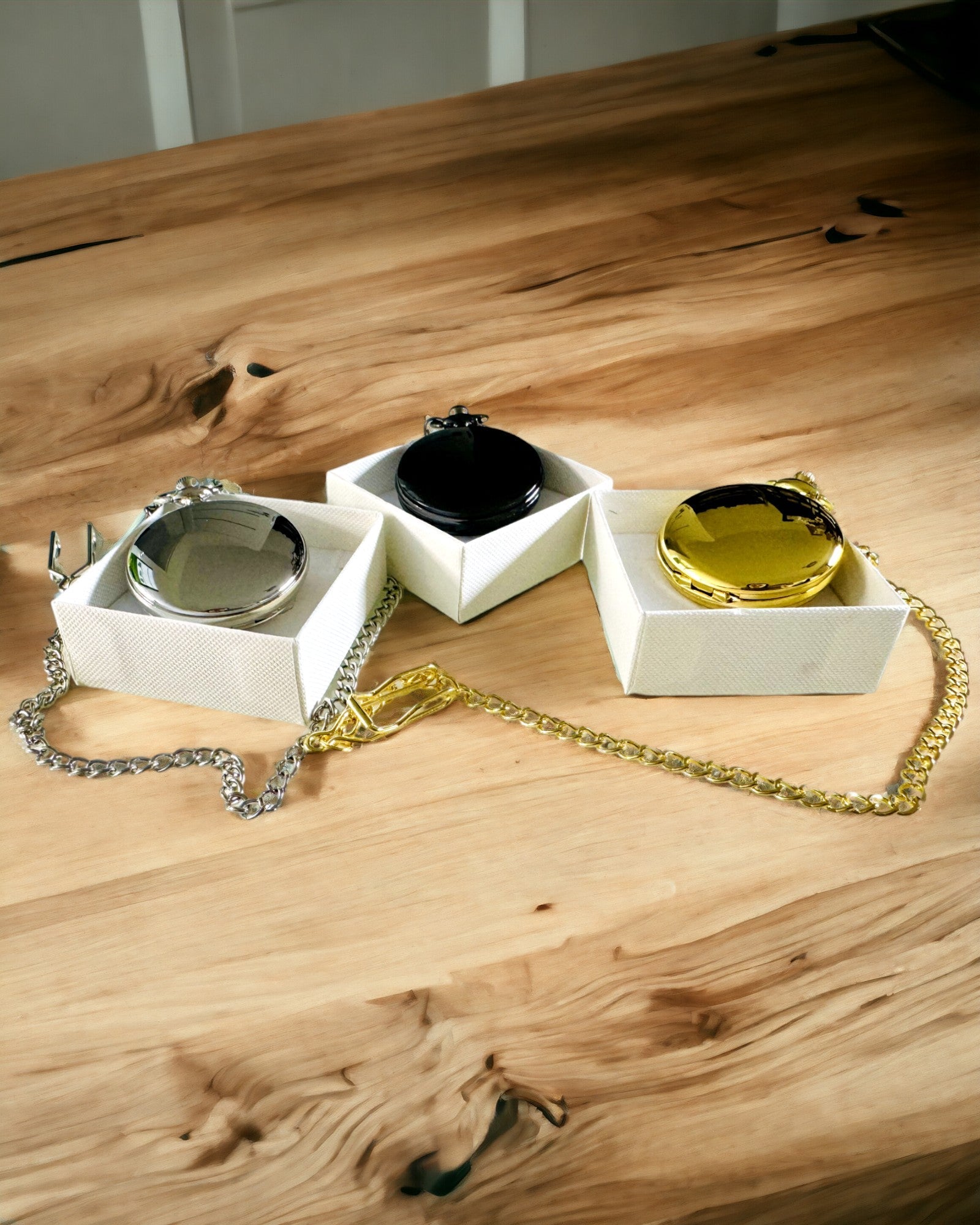 Guldfarvet Lommeur med Mulighed for Gravering