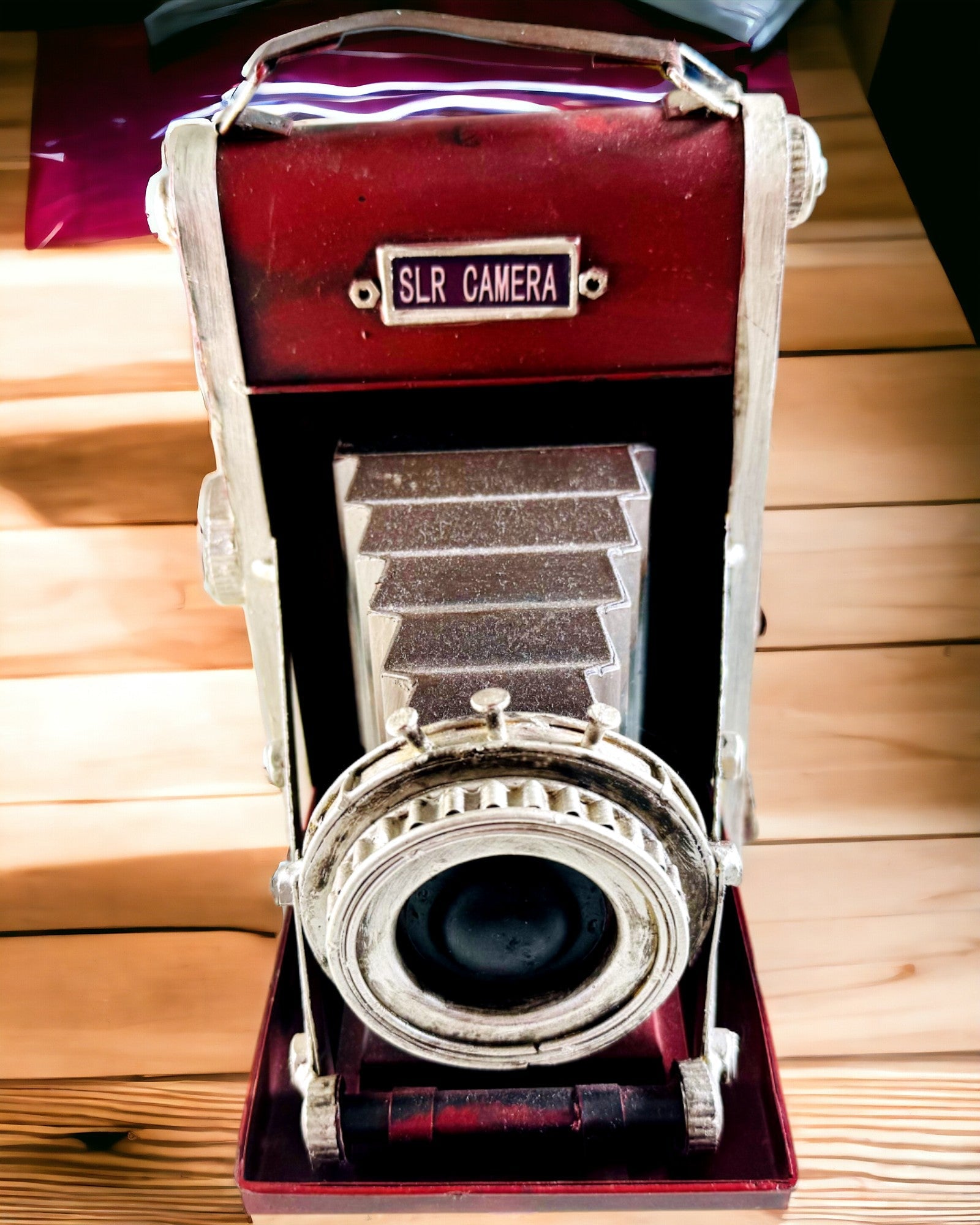 Vintage Vision: Dekorativ Retro Kamera med Mulighed for Gravering