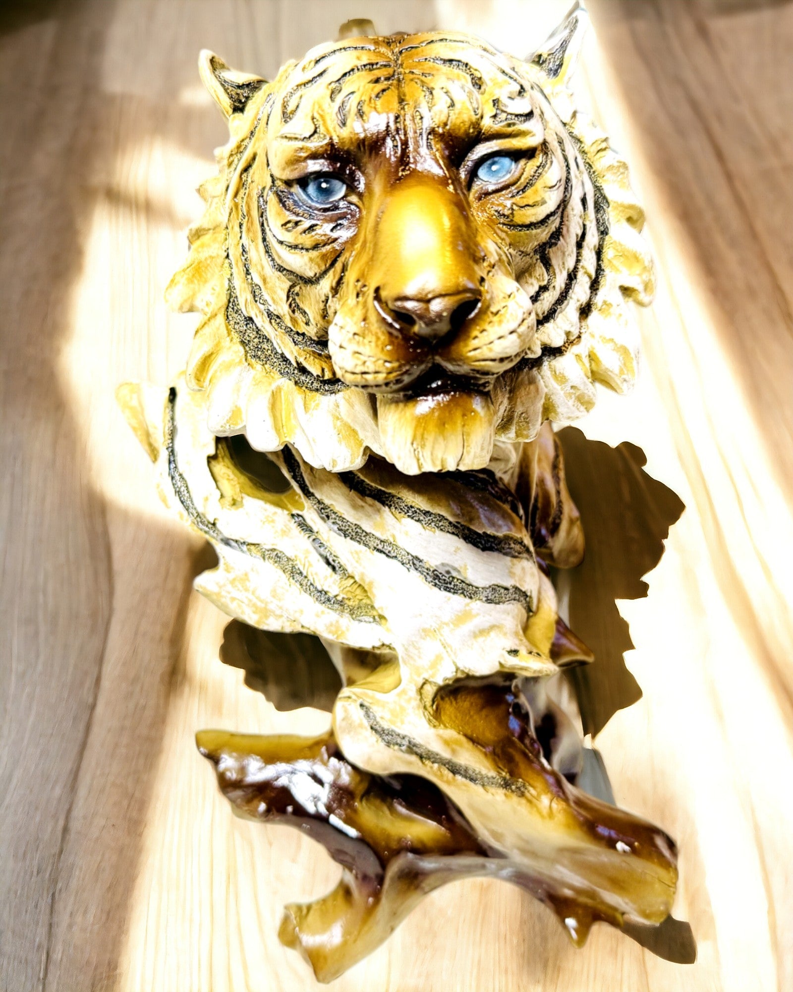 Statuette "Tiger Jungle King" med Gravering Mulighed, figur 29 cm høj, dekoration som gave