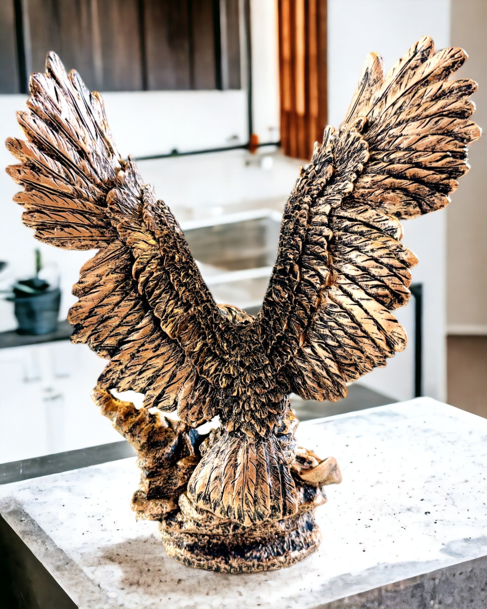 "Władca Wiatrów" - Retro Ørneskulptur i Vintage Stil med Mulighed for Gravering