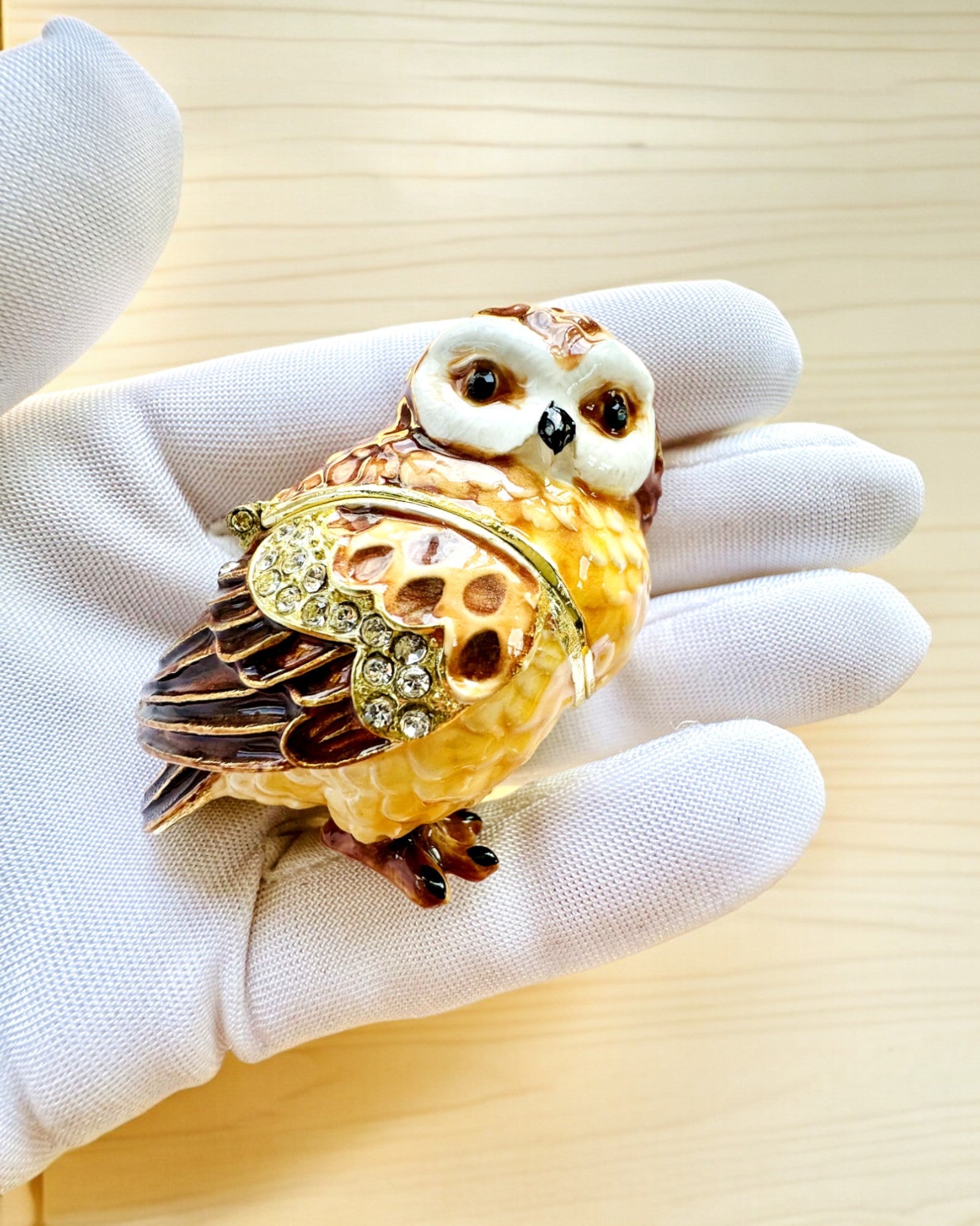 Charmerende Ugle med Krystaller - Smykkeskrin med mulighed for personlig gravering, gave