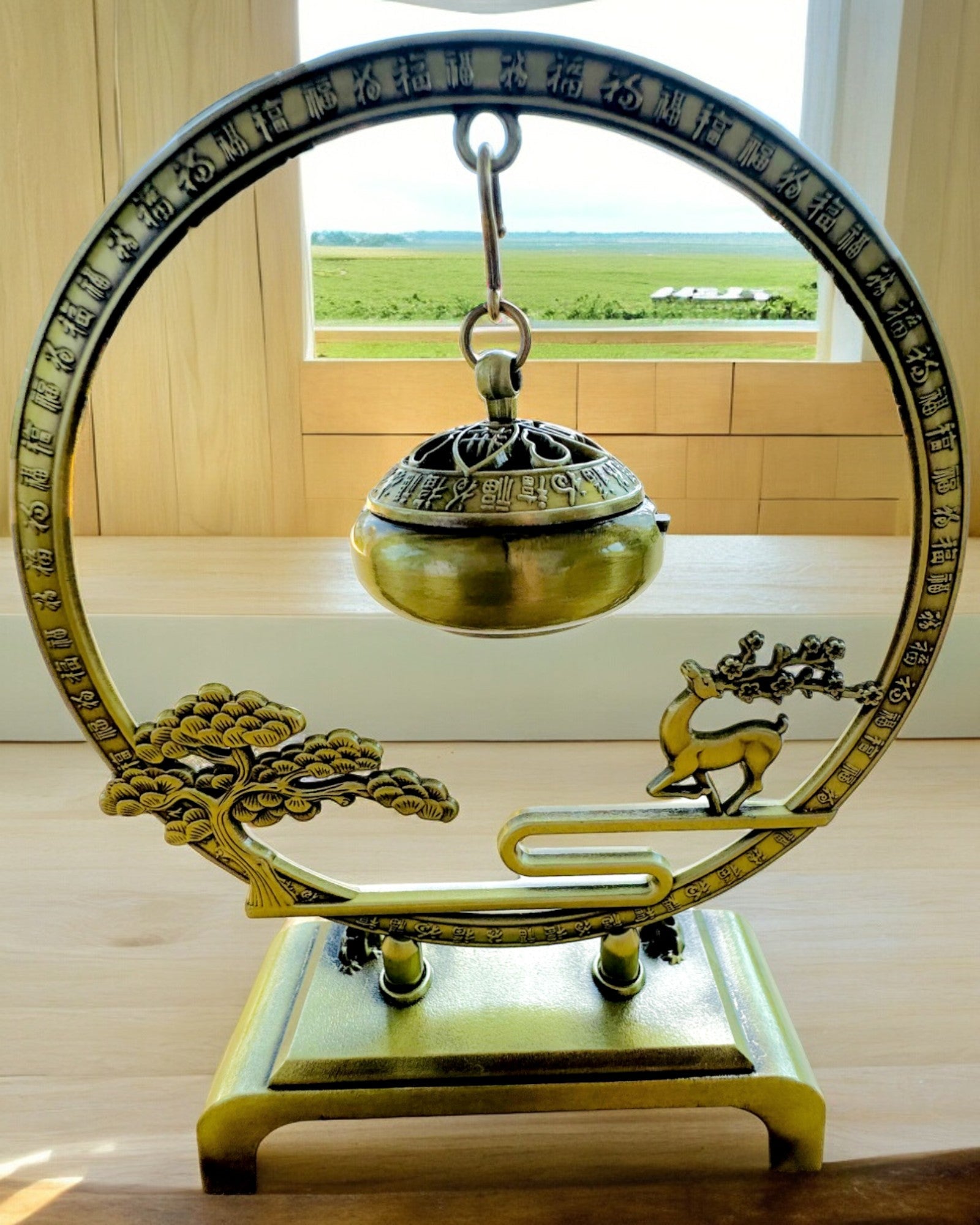 Elegant Metalholder til Røgelse "Stor Ro" - mulighed for personlig gravering