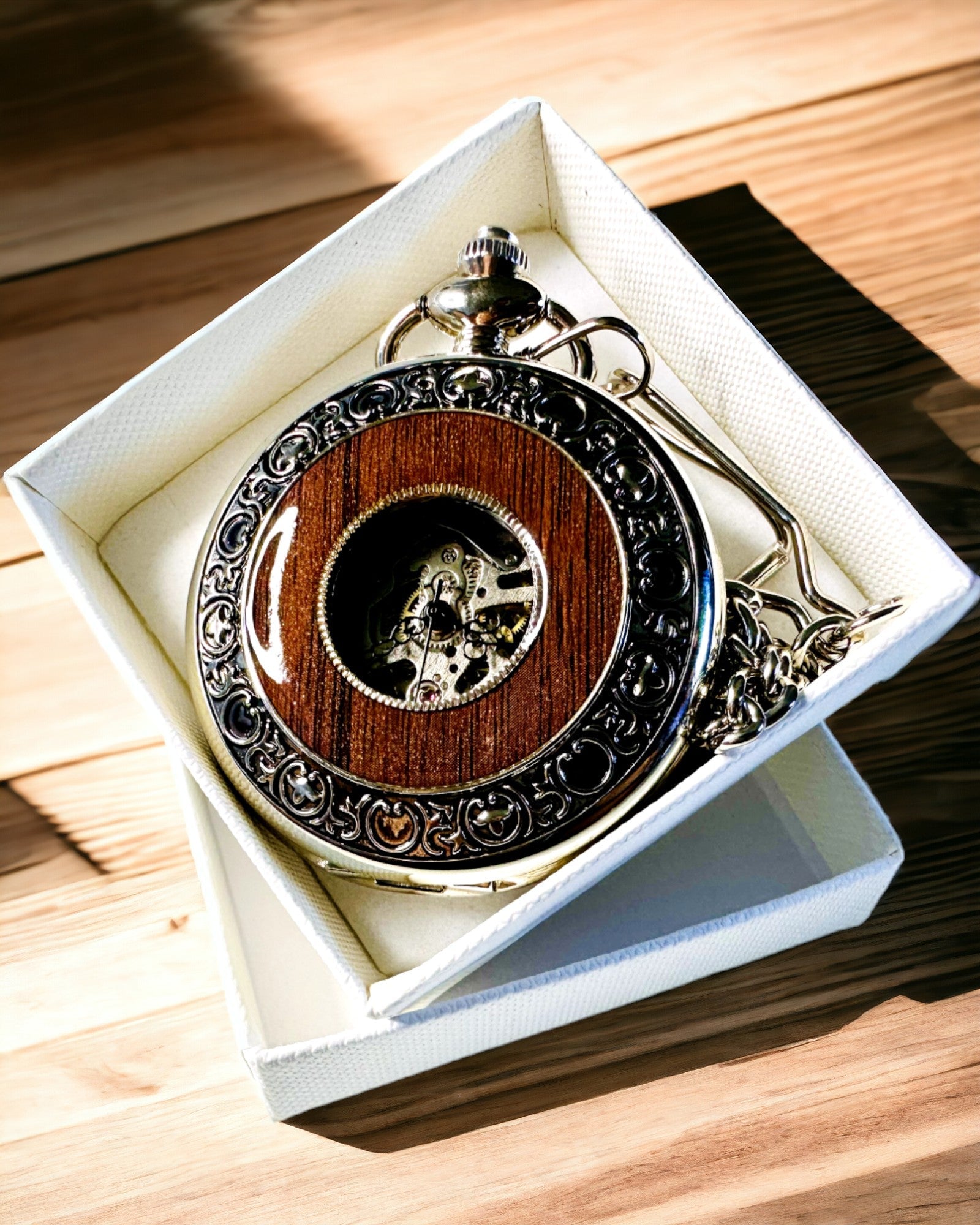 Lommeur "Heritage Timekeeper" med Mulighed for Gravering