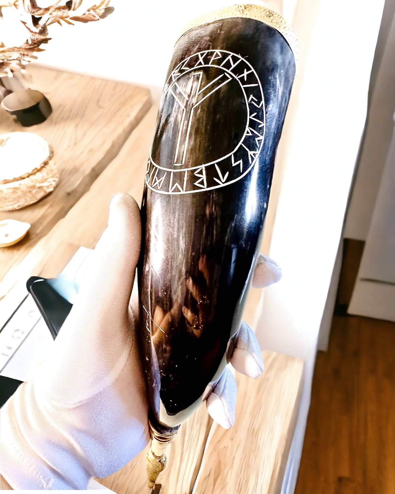 Hornkrus "Viking Valor" - Håndgraveret, Premium Kvalitet - 4 varianter at vælge imellem