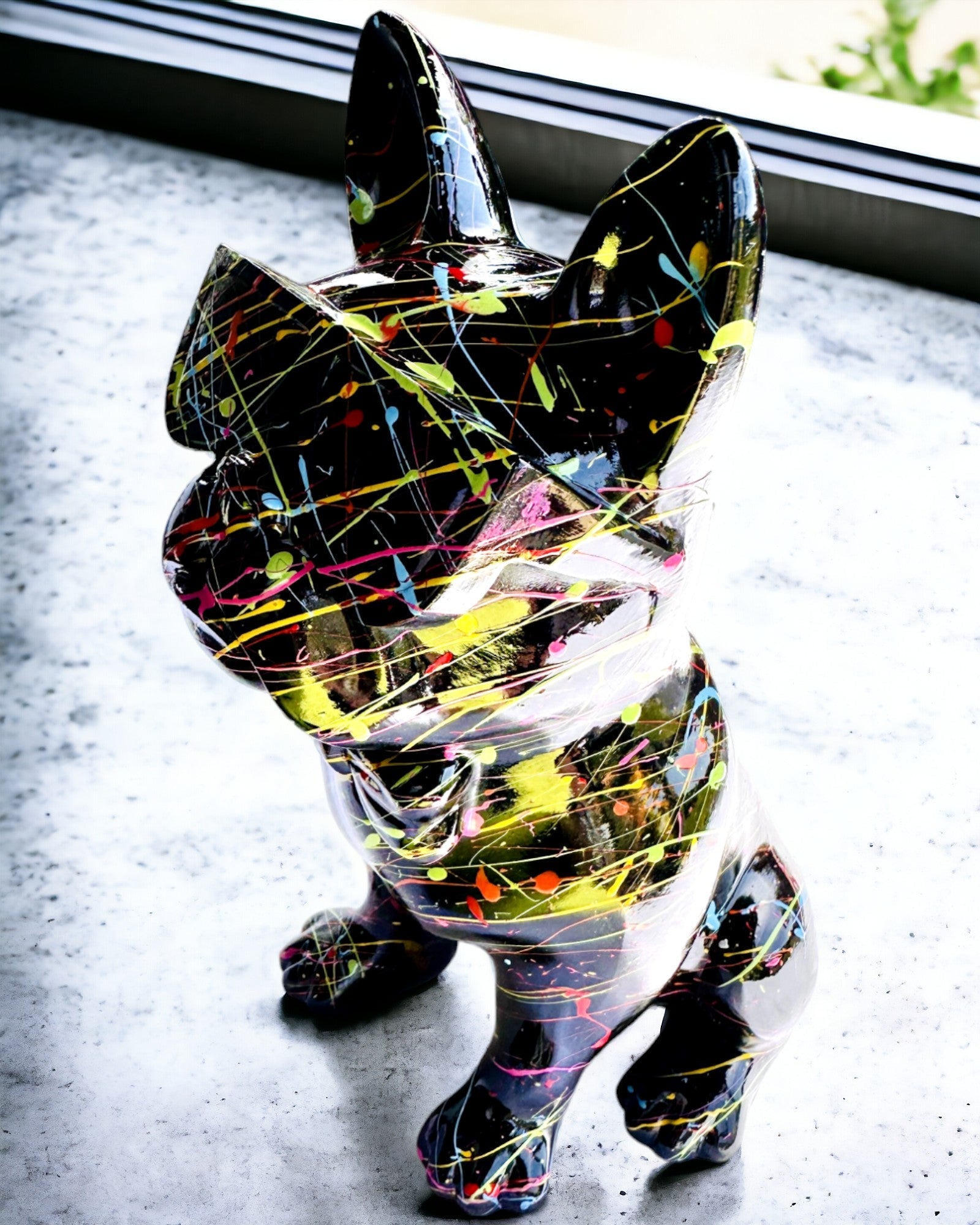 Farverig Kunstnerisk Hund - Håndmalet Fransk Bulldog, personalisering med gravering, ideel som gave