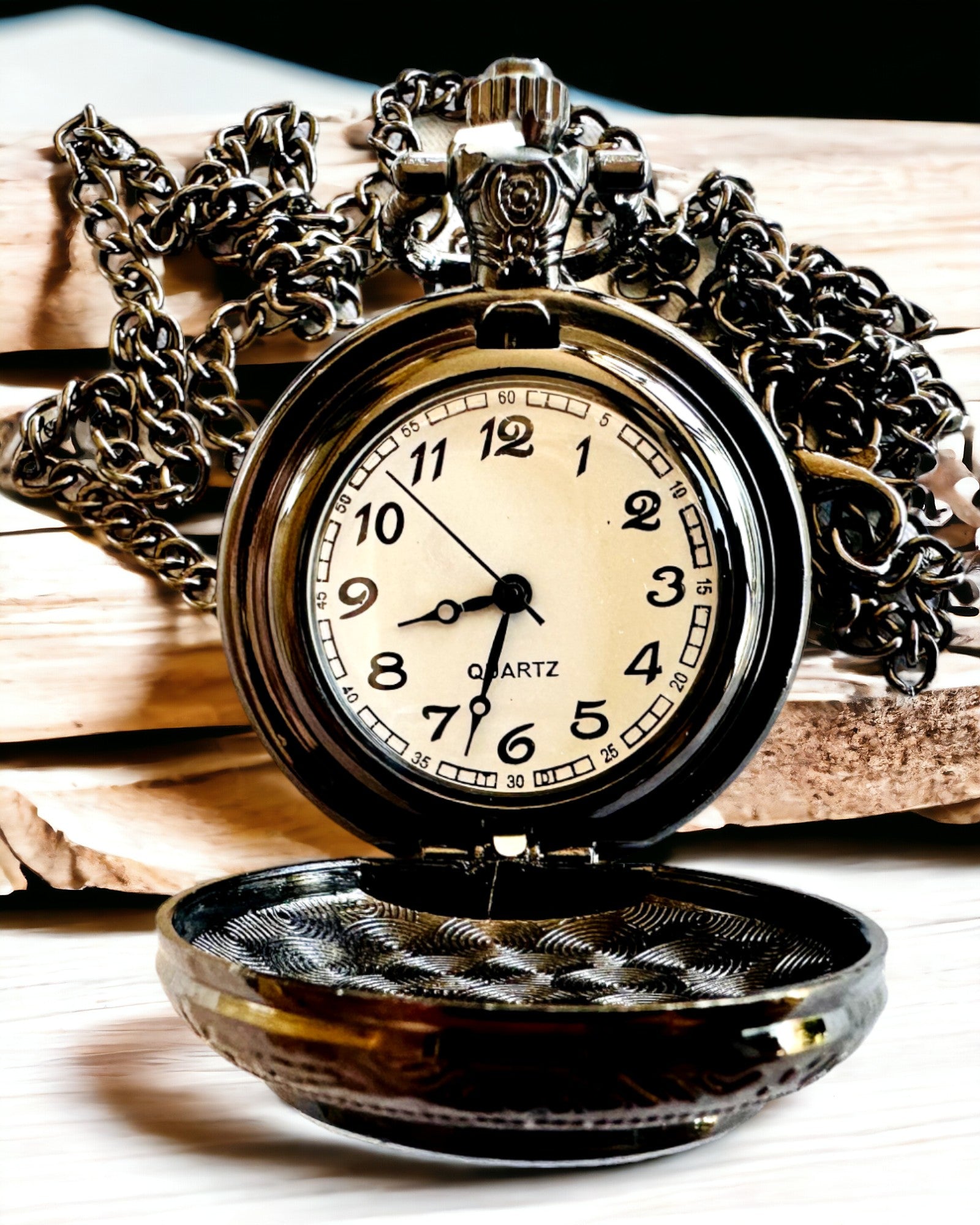 Lommeur Kvarts "Legendarisk Univers" med Gravering Mulighed