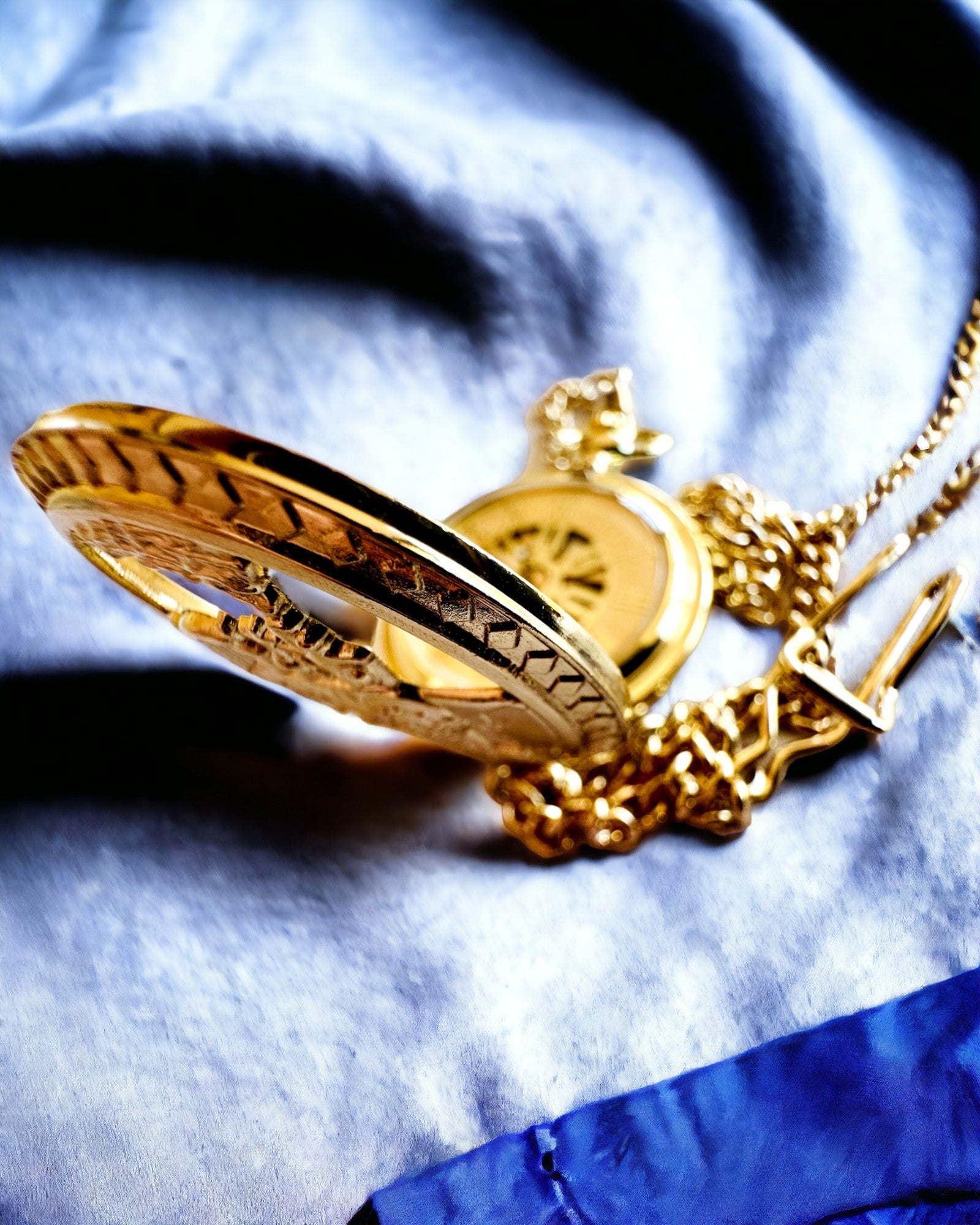 Lommeur "Imperial Tog", mulighed for personlig gravering, farve guld