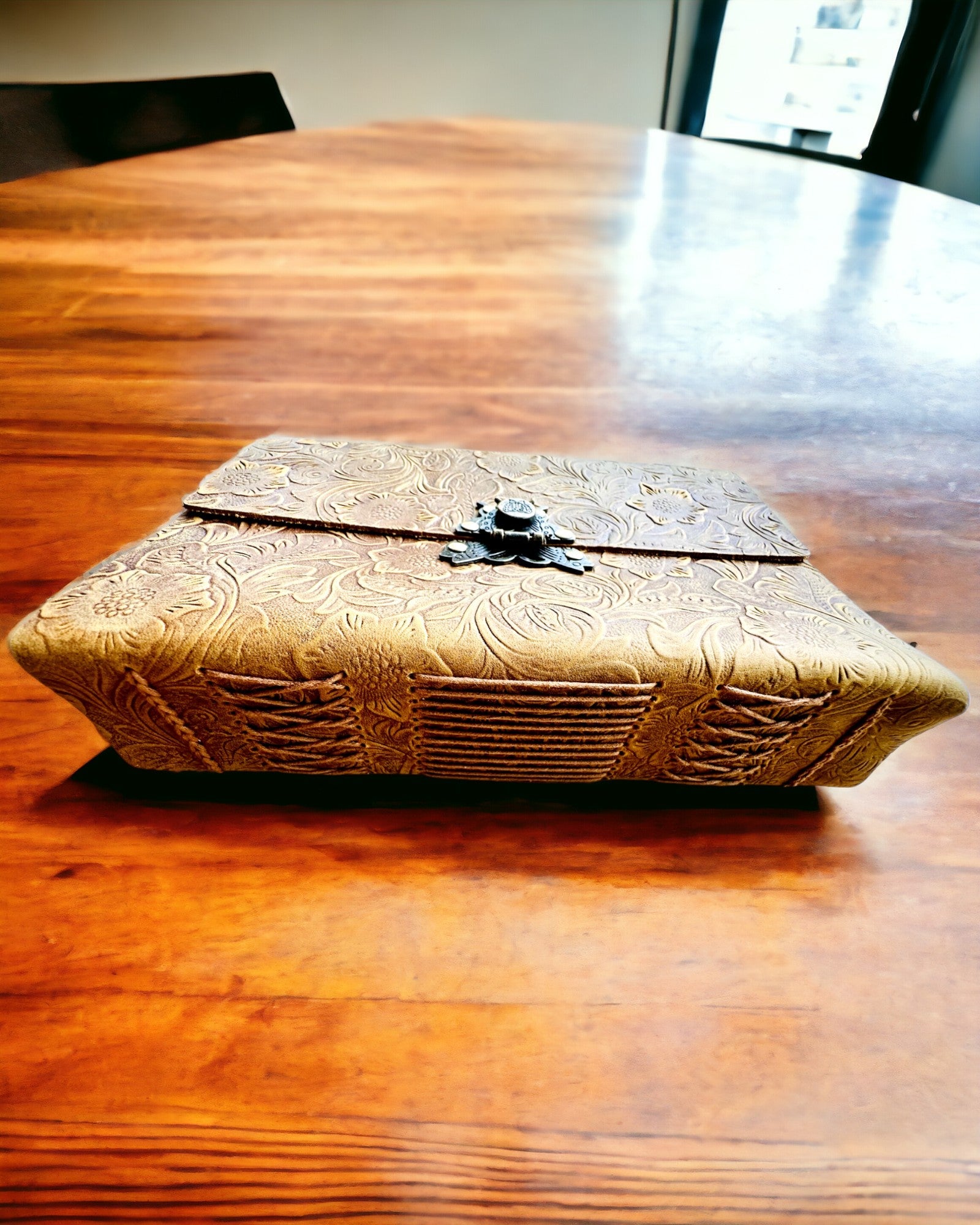 Luksuriøs Retro Notesbog med Læderomslag - "Vintage Elegance", 480 sider, mulighed for personlig gravering