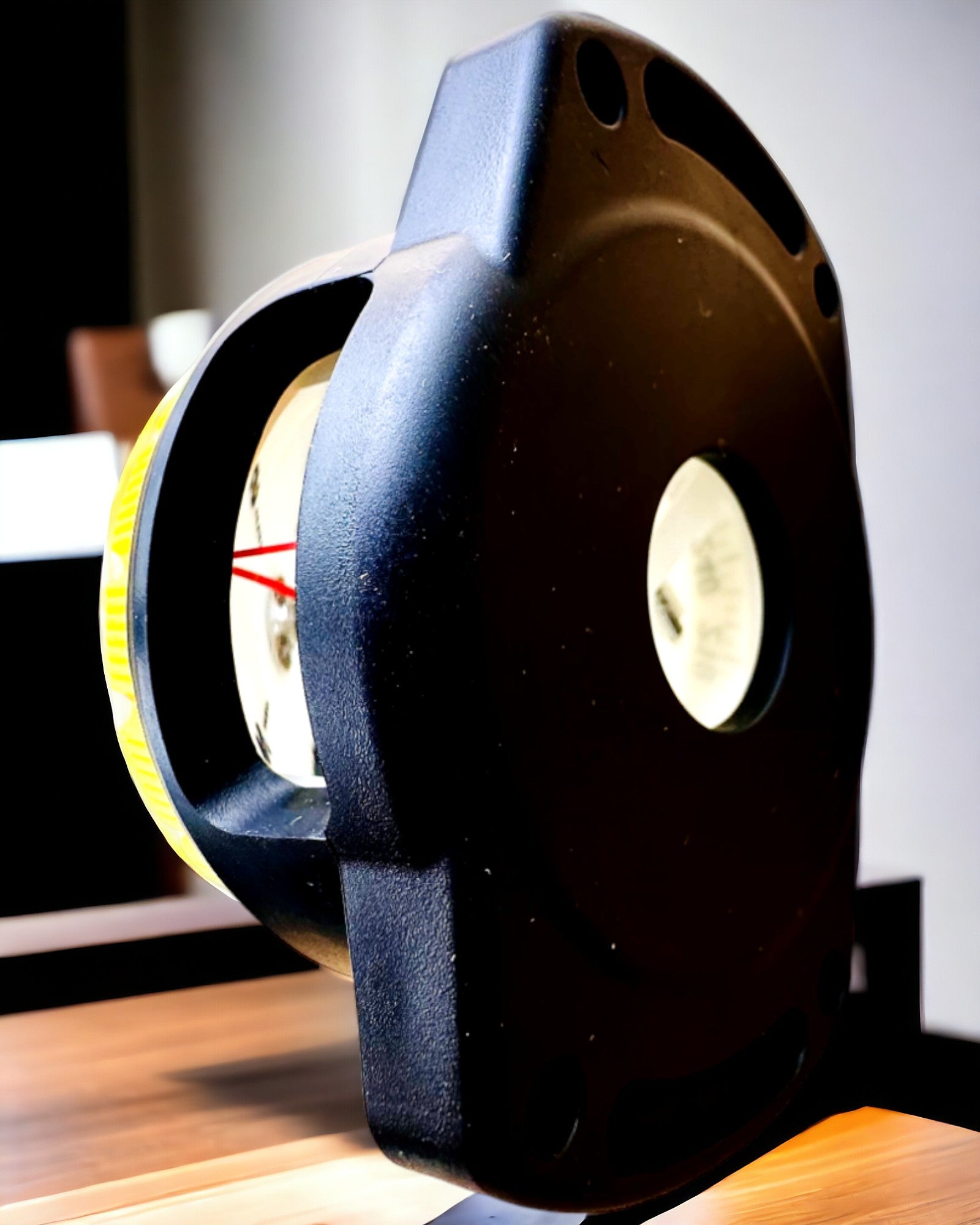 Dykkerkompas AquaGuide - vandtæt kompas med luminescensfunktion og fleksibelt rem, mulighed for personalisering