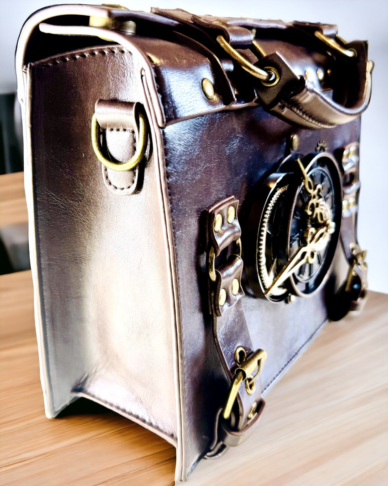 Crossbody Taske med Vintage Urmotiv - Alsidig Satchel Taske med PU Lædertekstur