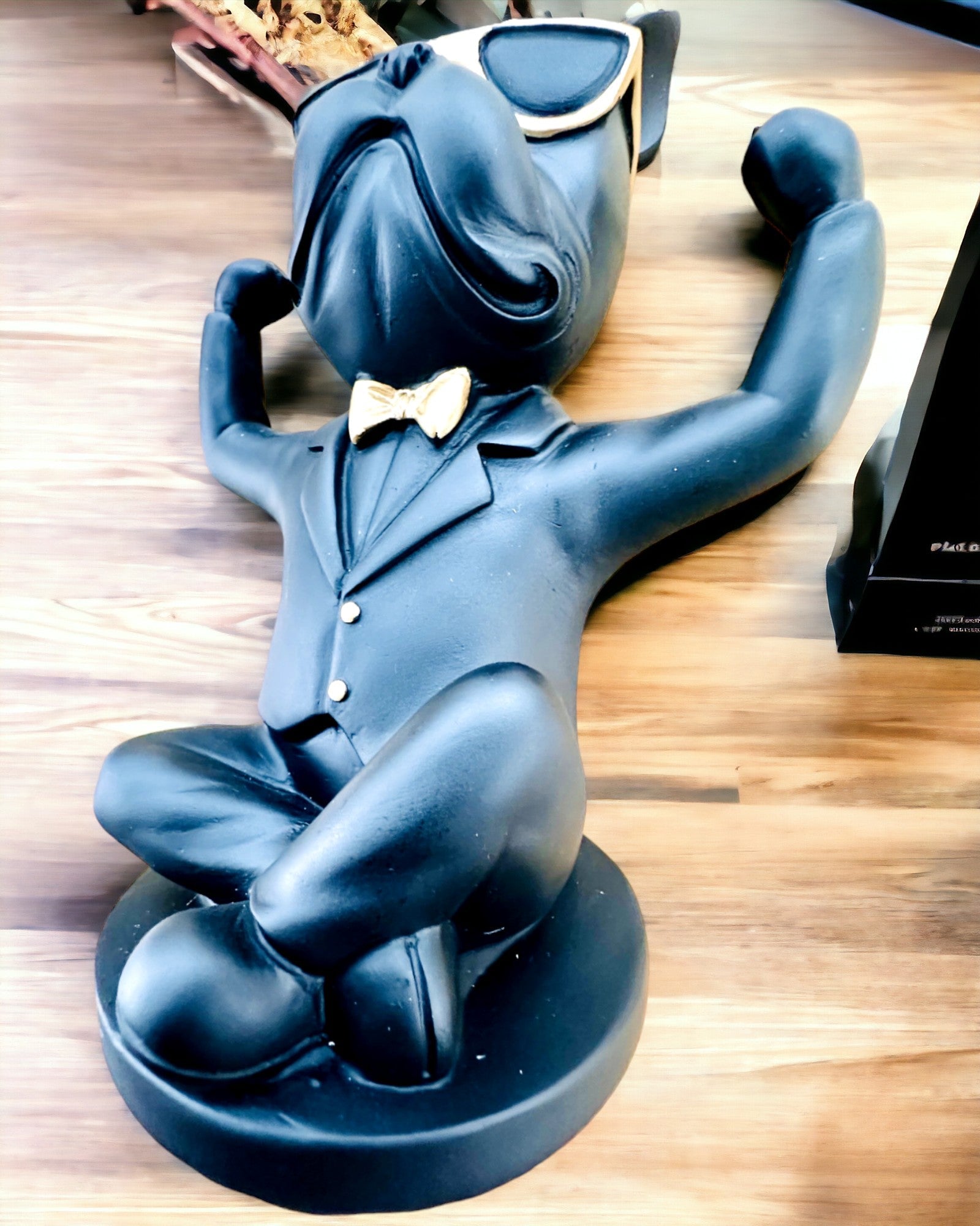 Figur Bulldog Elegance - Eksklusiv glas-holder, mulighed for personlig gravering