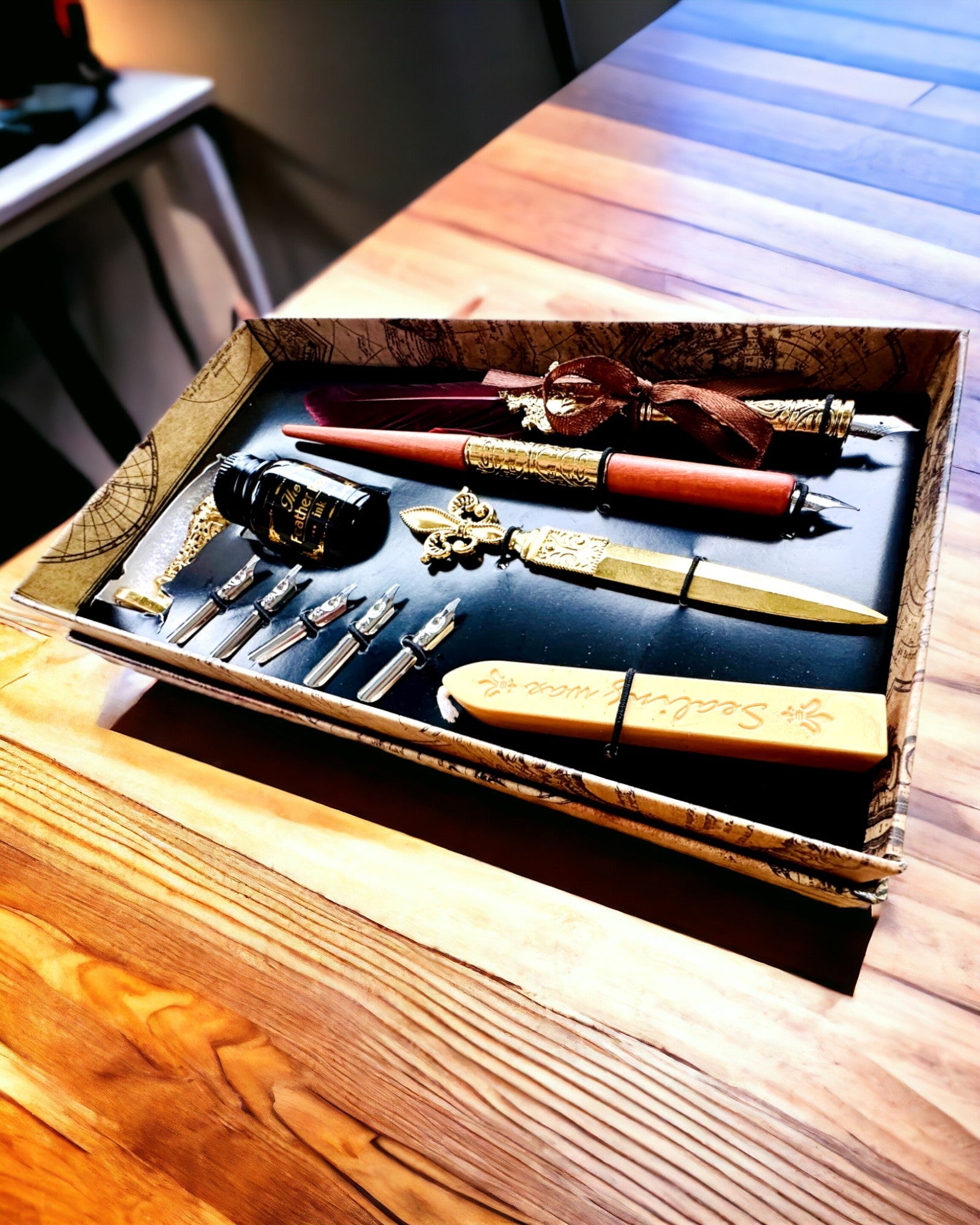 Eksklusivt Kalligrafisæt, dyppefyldepen og blæksæt, personliggørelse med gravering