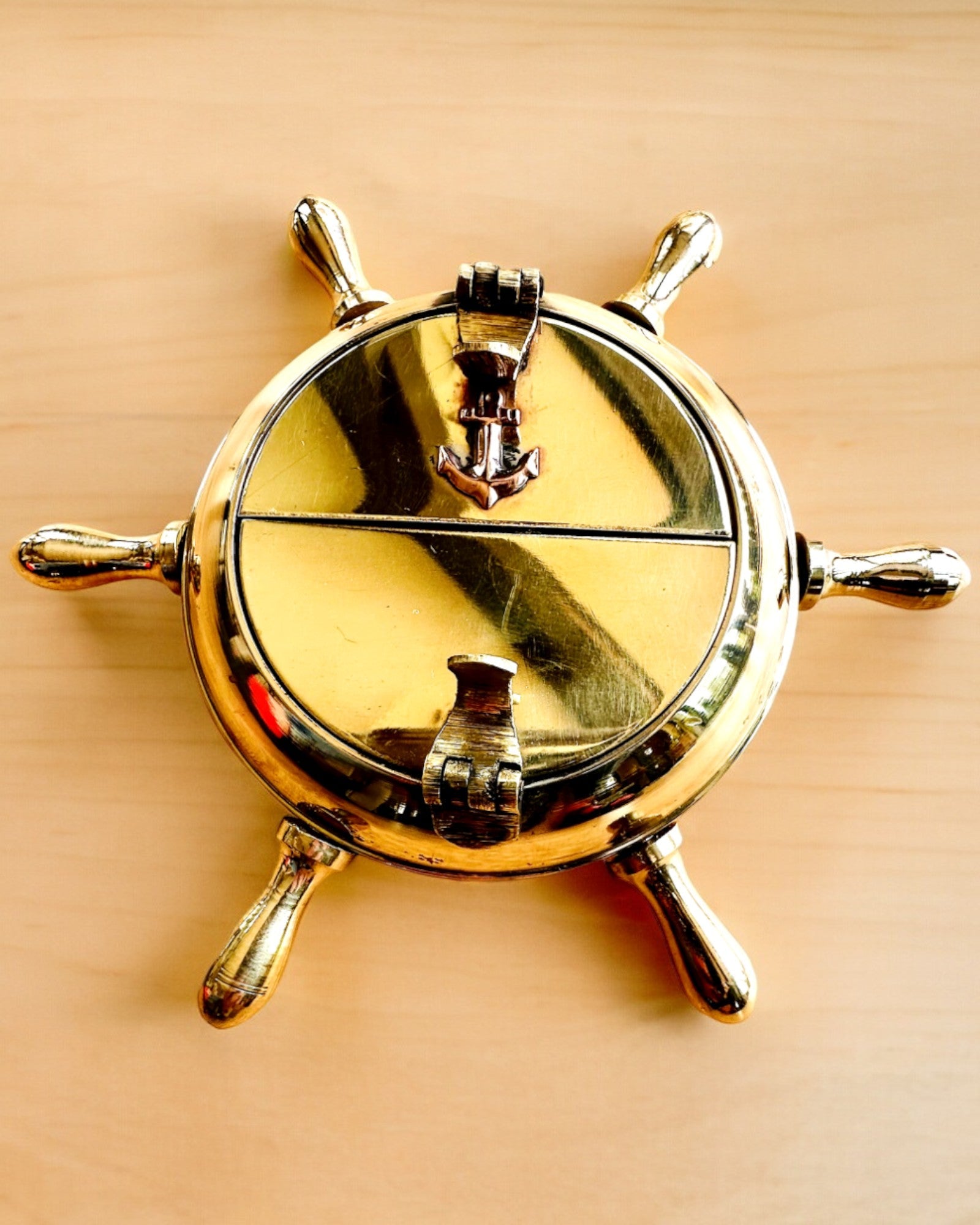 Messing Kaptajnsaskebæger - mulighed for personliggørelse med gravering, håndlavet