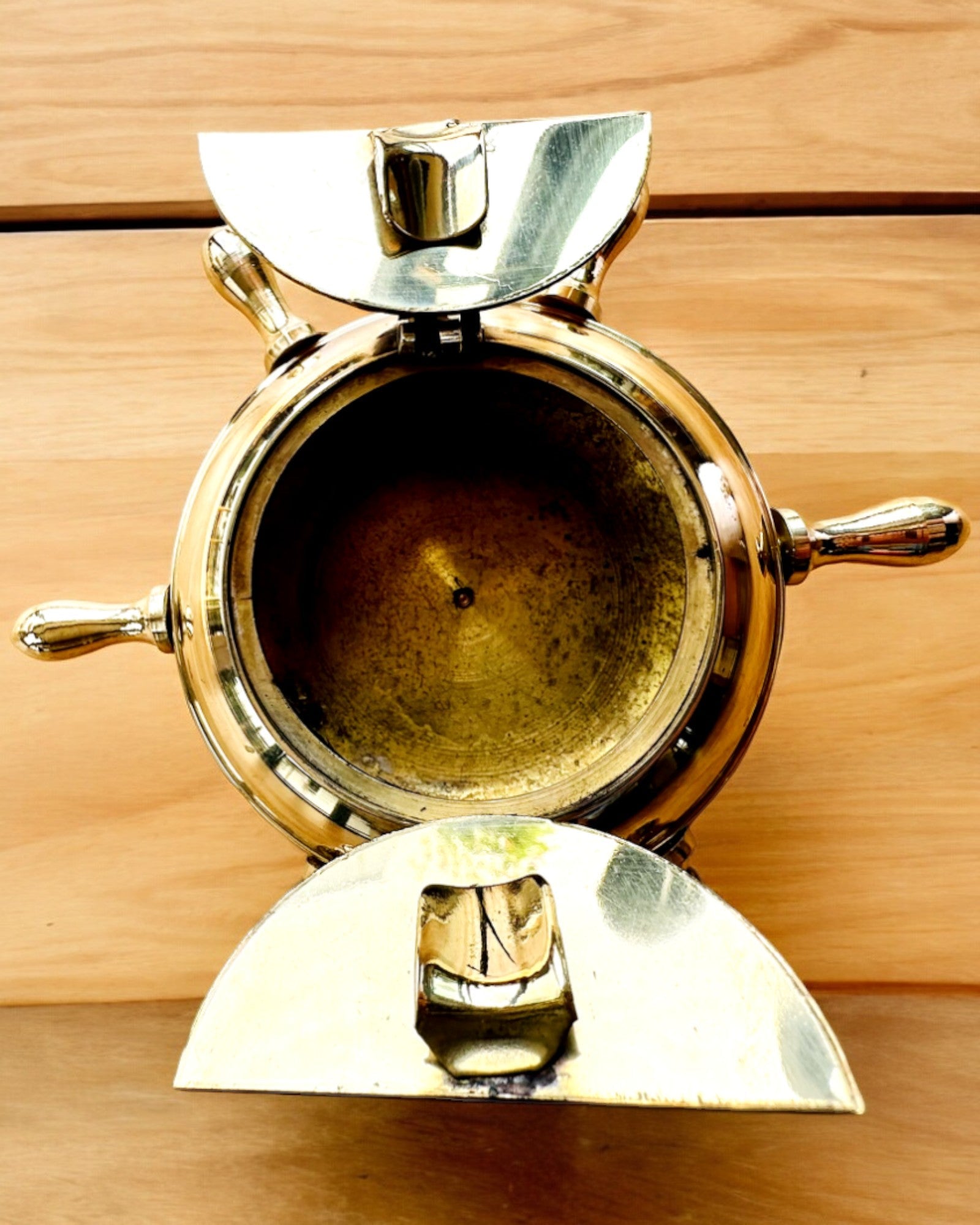 Messing Kaptajnsaskebæger - mulighed for personliggørelse med gravering, håndlavet