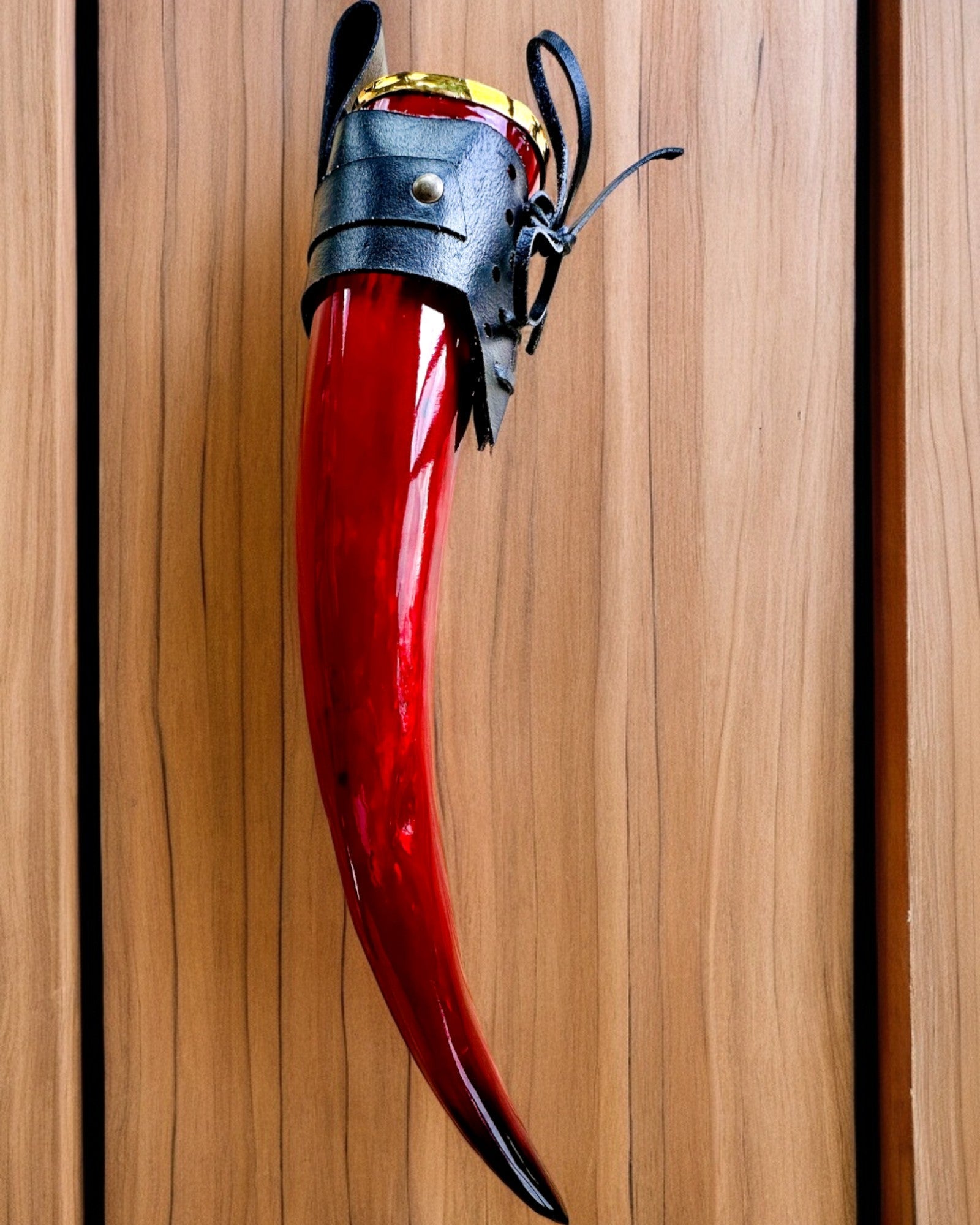 Krigers hornkrus - Rød - med mulighed for personlig gravering