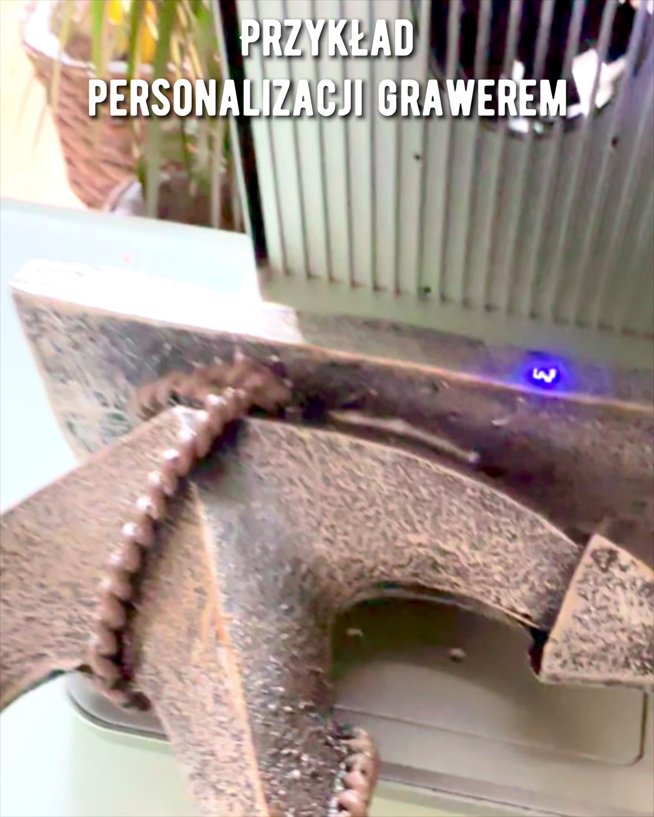 Rustik Ankerskulptur i Harpiks - "Sølegende", anker med personlig gravering