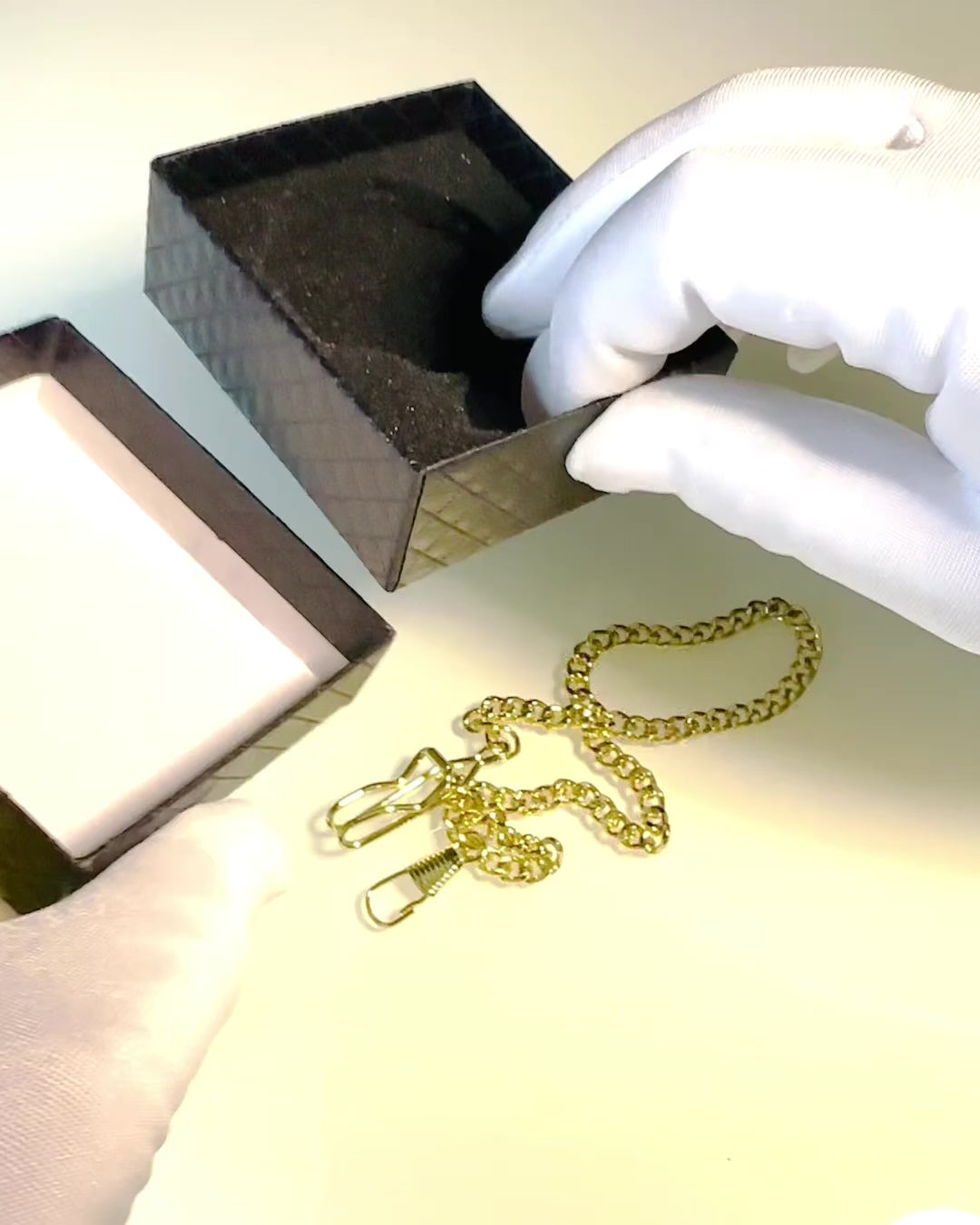 Eksklusivt Lommeur i Steampunk-stil med Synlig Mekanisme på Skiven - Klassisk Elegance