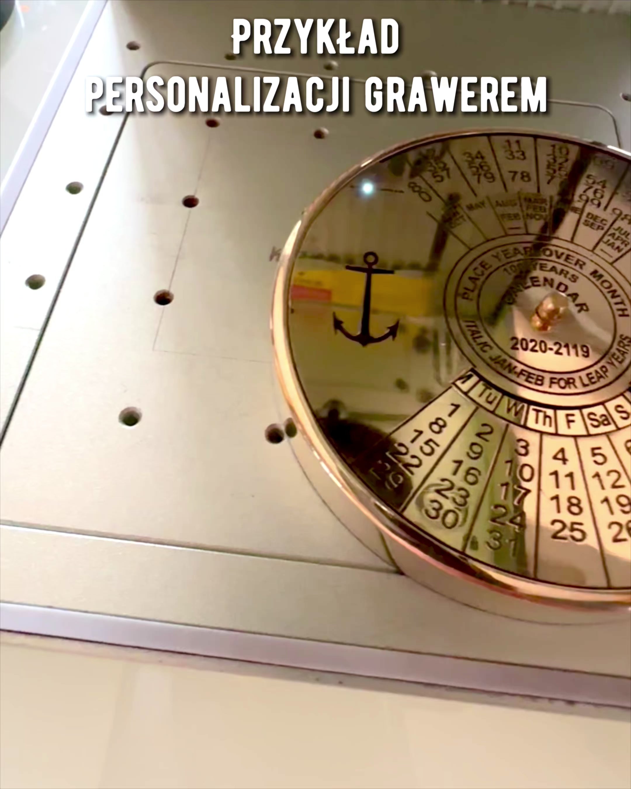 Kalendarium for Evigheden "Morski Żagiel" – Messing 100-års Kalender - mulighed for gravering som gave