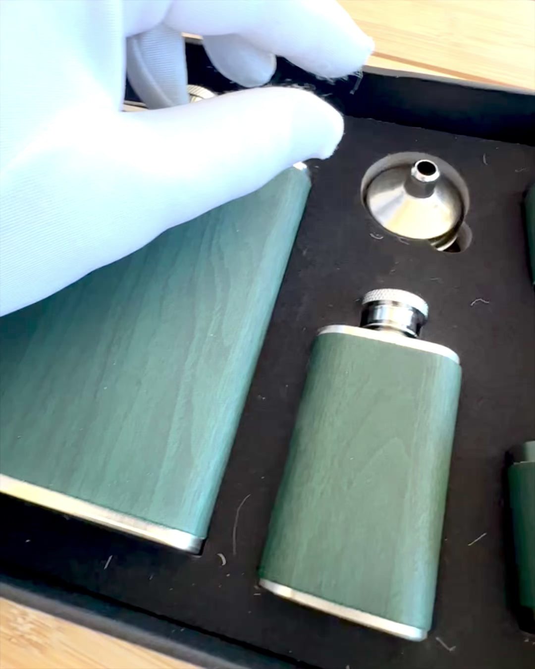 Sæt med lommelærker og glas "Forest Spirit", til gave med personlig gravering