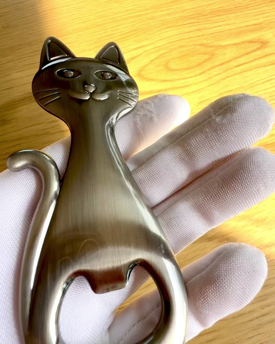 Flaskeåbner Vintage Dyr - 7 varianter, tilpasning med gravering som gave