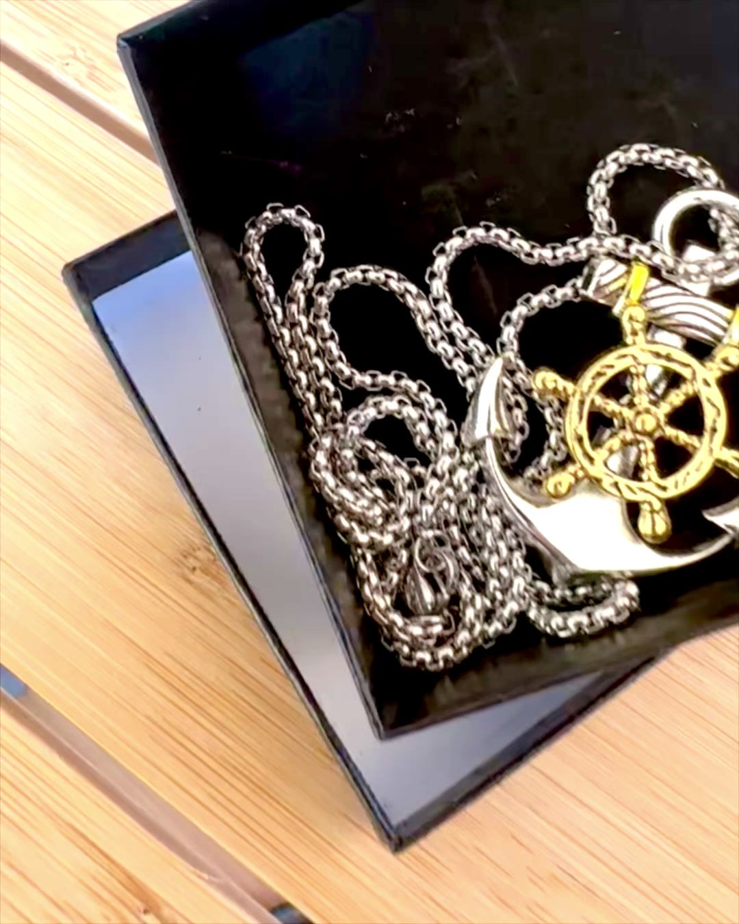 Amulet Morski Anker Kapitana, halskæde med mulighed for gravering som gave