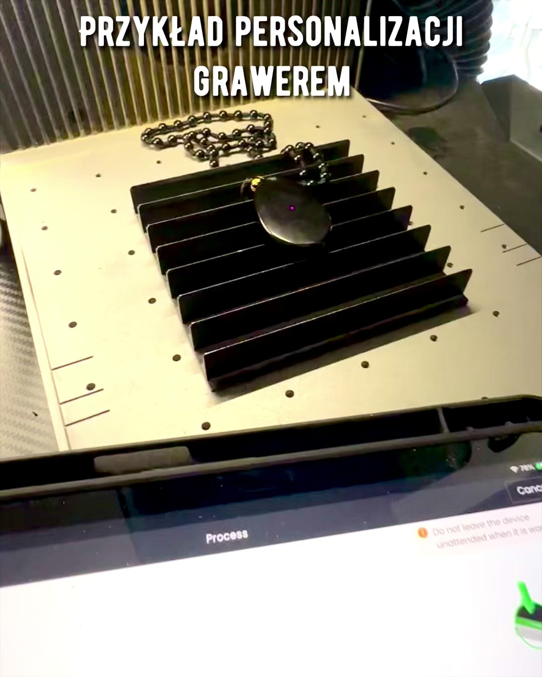 Obsidian Yin Yang Amulet med Gravering - Harmoni og Beskyttelse, personalisering med gravering til gave