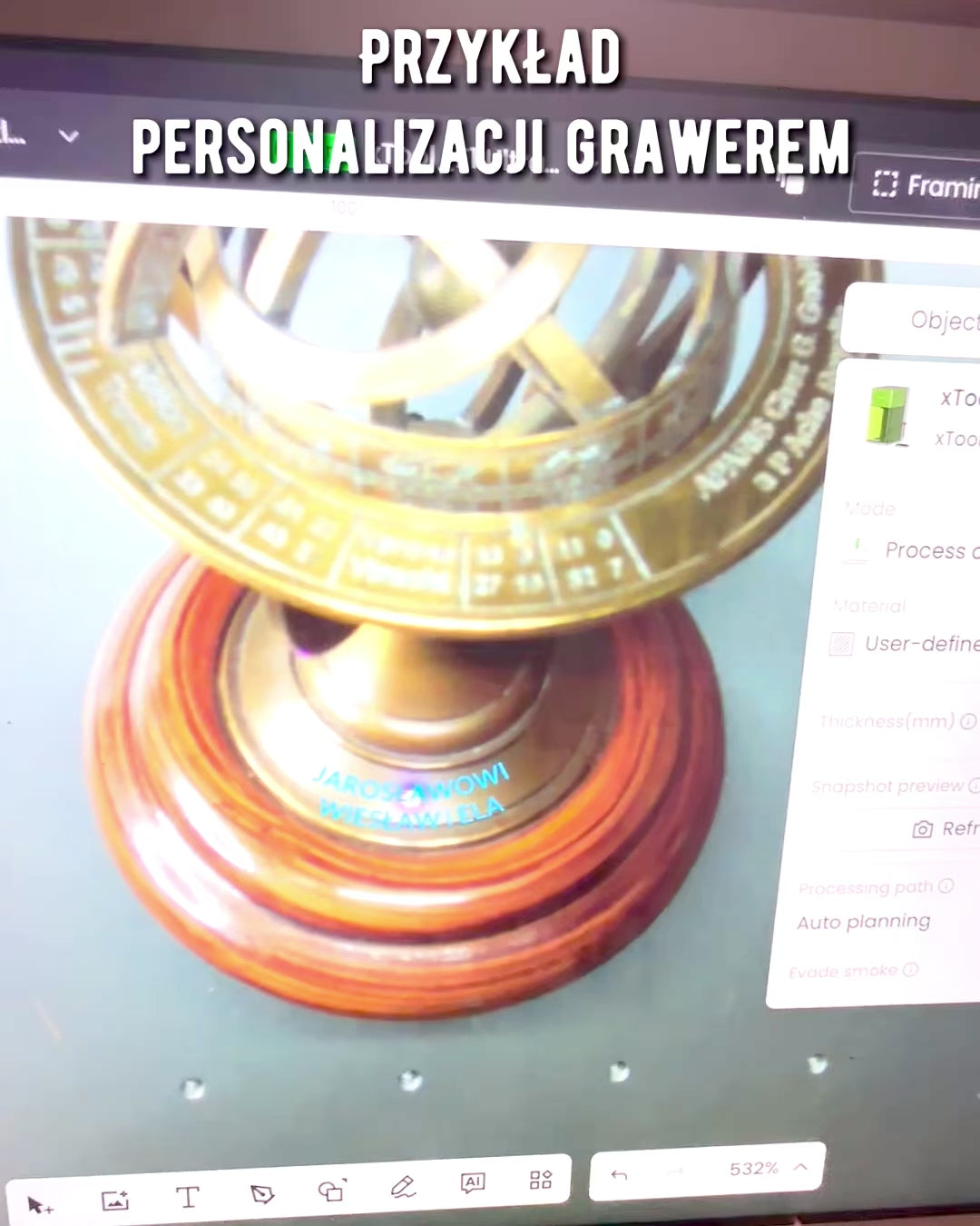 Messingarmilla "AstroGlobe" 13 cm høj, Håndlavet med Mulighed for Gravering, dekoration til kontoret