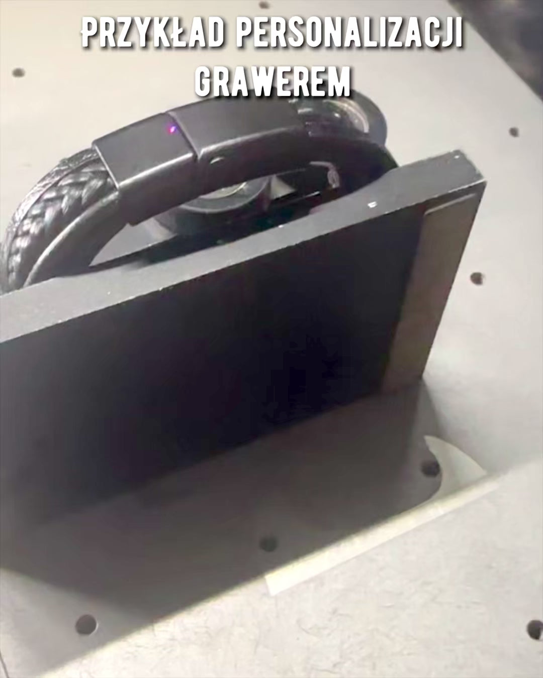 Armbånd "StyleTwist" med personlig gravering