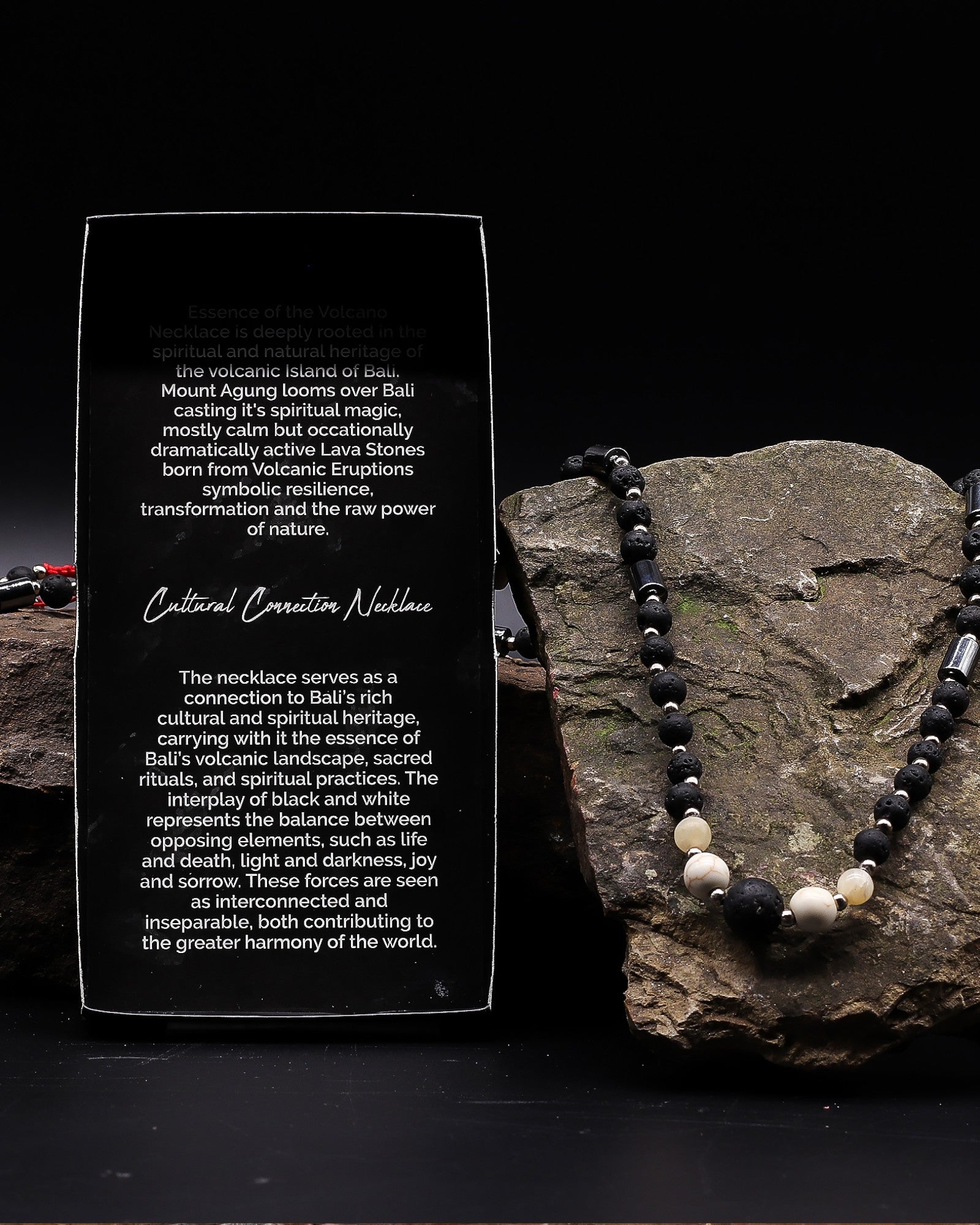 Halskæden Vulkanens Essens – Kulturel Forbindelse