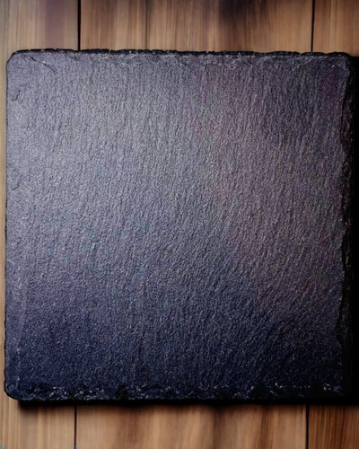 Underlag til kaffe, te af naturlig sten med personlig gravering – Firkant, cirkel, sekskant, 10 cm