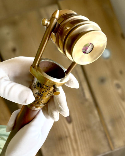 Navigatorstok 2.0 med kompas og skjult kikkert, mulighed for personlig gravering som gave