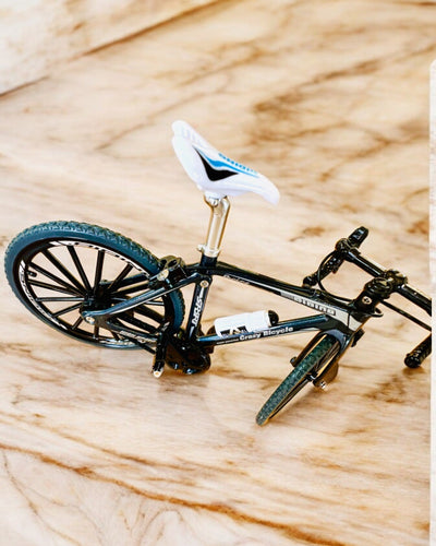 Miniature Metal Model Rød Cykel "SpeedMaster" personliggørelse med gravering som gave, 2 farvevarianter