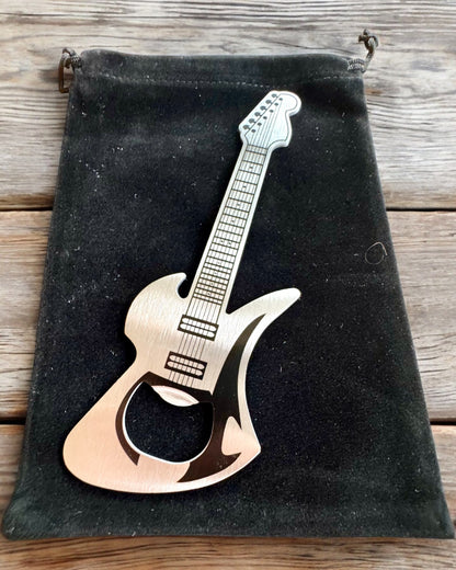 Flaskeåbner Guitar Rock'n'Open, 2 varianter, personliggørelse med gravering som gave
