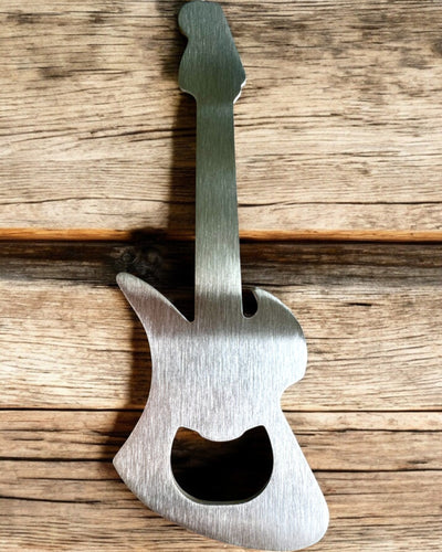 Flaskeåbner Guitar Rock'n'Open, 2 varianter, personliggørelse med gravering som gave