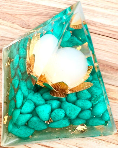 Orgonitisk energipyramide "Harmonia Turmalinu"