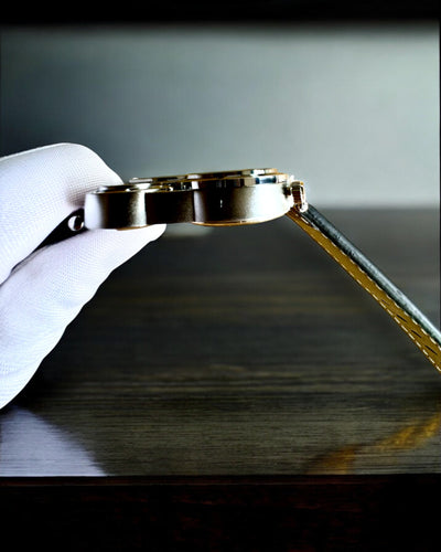 Overlevelsesur „Explorer 4in1”, mulighed for personliggørelse med gravering som gave