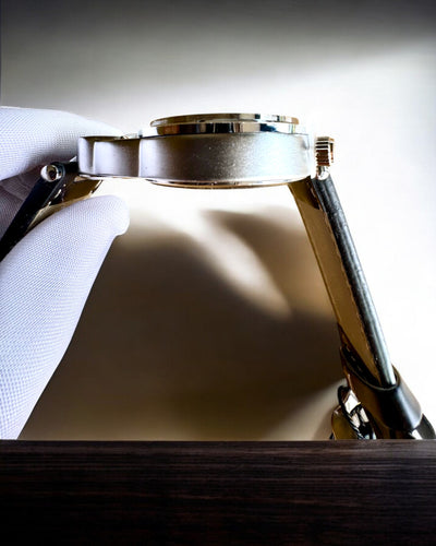 Overlevelsesur „Explorer 4in1”, mulighed for personliggørelse med gravering som gave