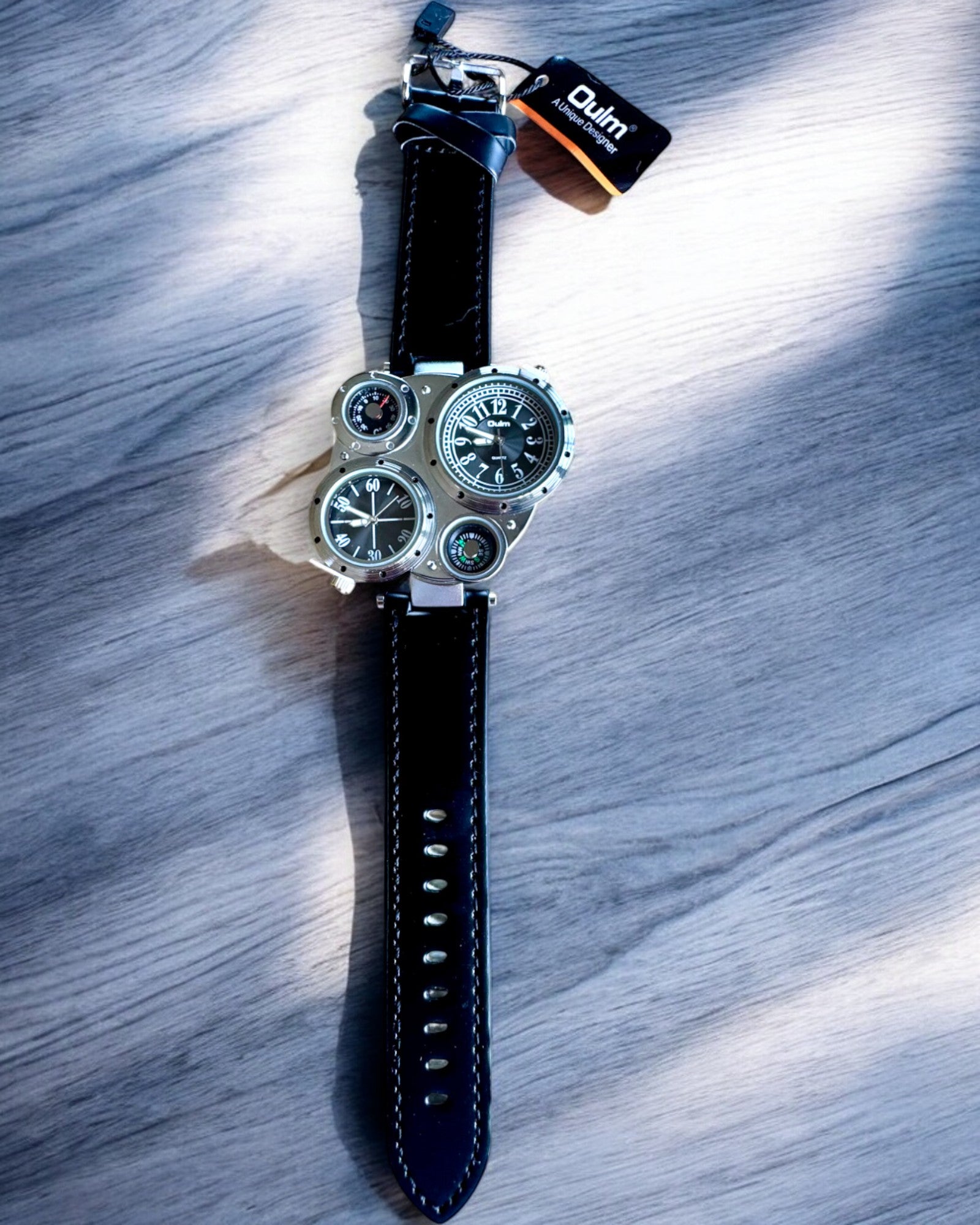 Overlevelsesur „Explorer 4in1”, mulighed for personliggørelse med gravering som gave