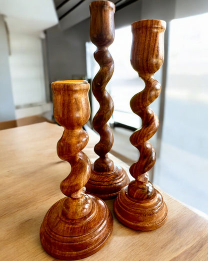 Sæt med 3 lysestager "Spiral Lys" 25 cm høje, mulighed for personliggørelse med gravering som gave