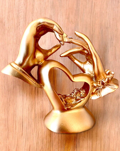 Figur "Berøring af Kærlighed" 10 cm høj, med Mulighed for Gravering som gave