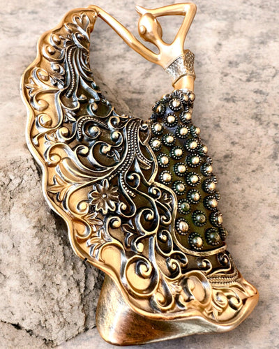 Elegant skulptur "Tancerka Złotego Blasku", 29 cm høj, med mulighed for gravering som gave