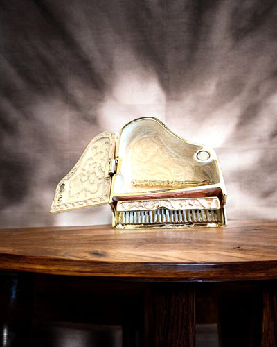 Elegant smykkeskrin "Mini Flygel - klassiske roser" - med mulighed for gravering som gave
