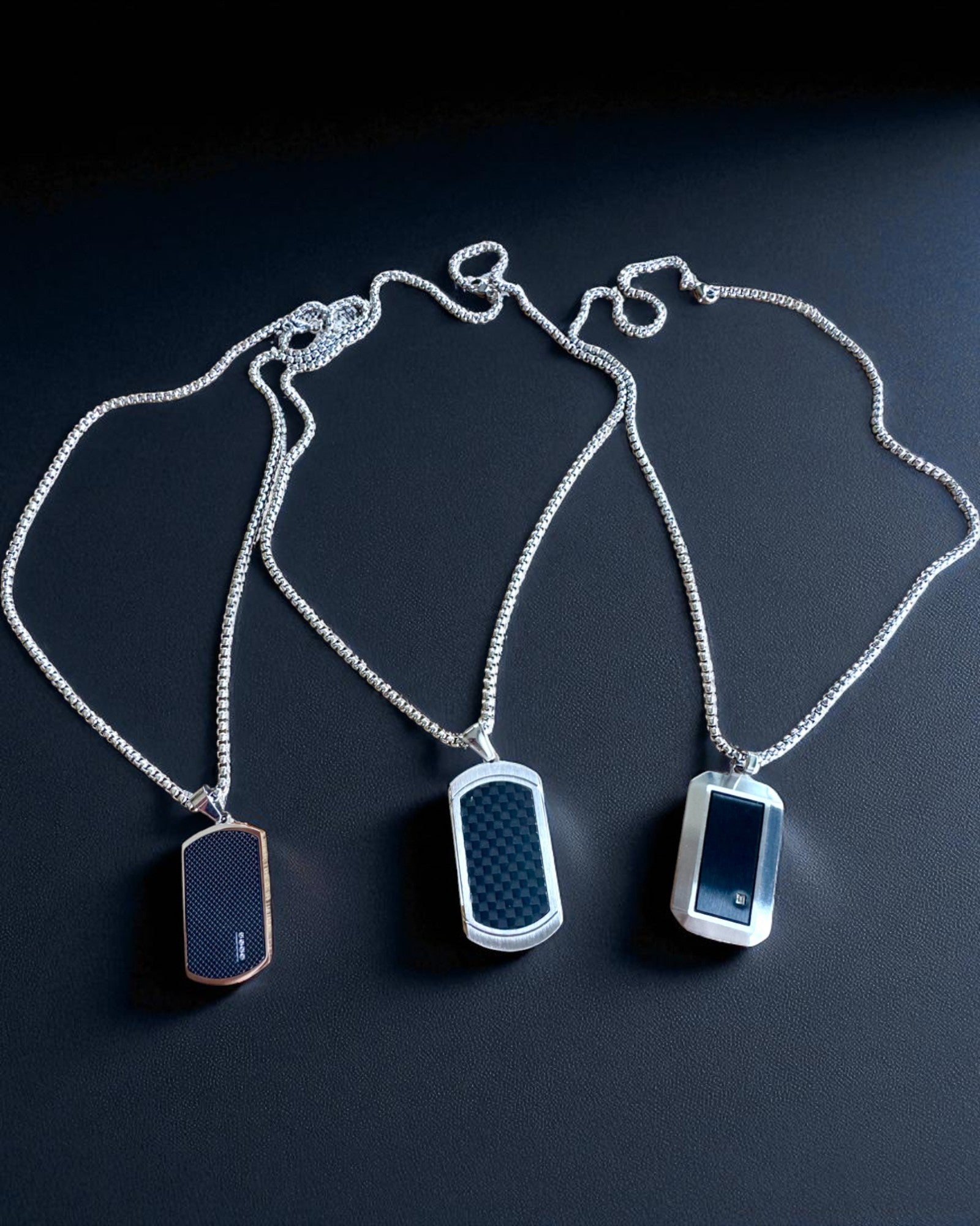 Herrehalskæde Dog Tag „SteelVision” – rustfrit stål, 15 varianter, tilpasning med gravering