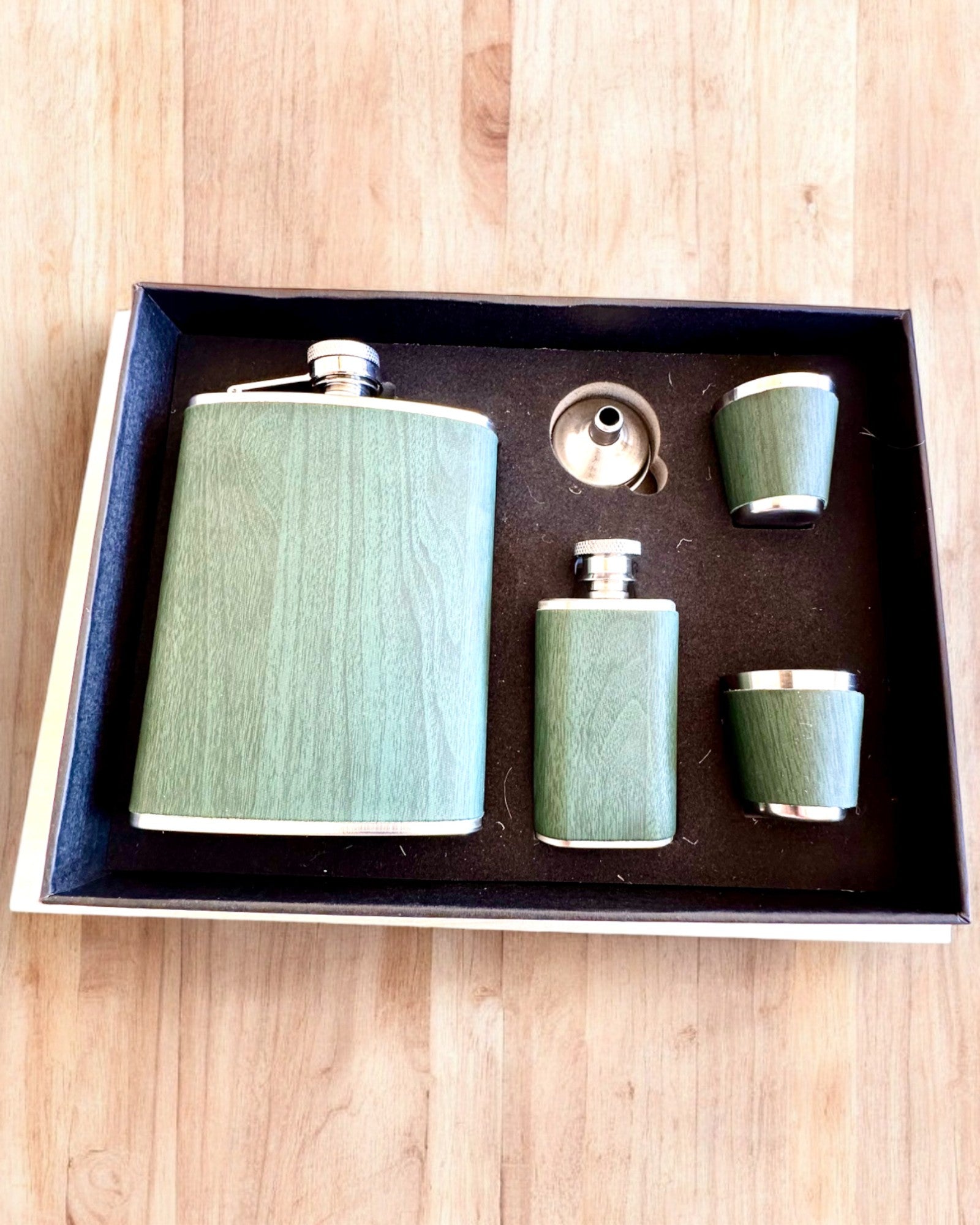 Sæt med lommelærker og glas "Forest Spirit", til gave med personlig gravering
