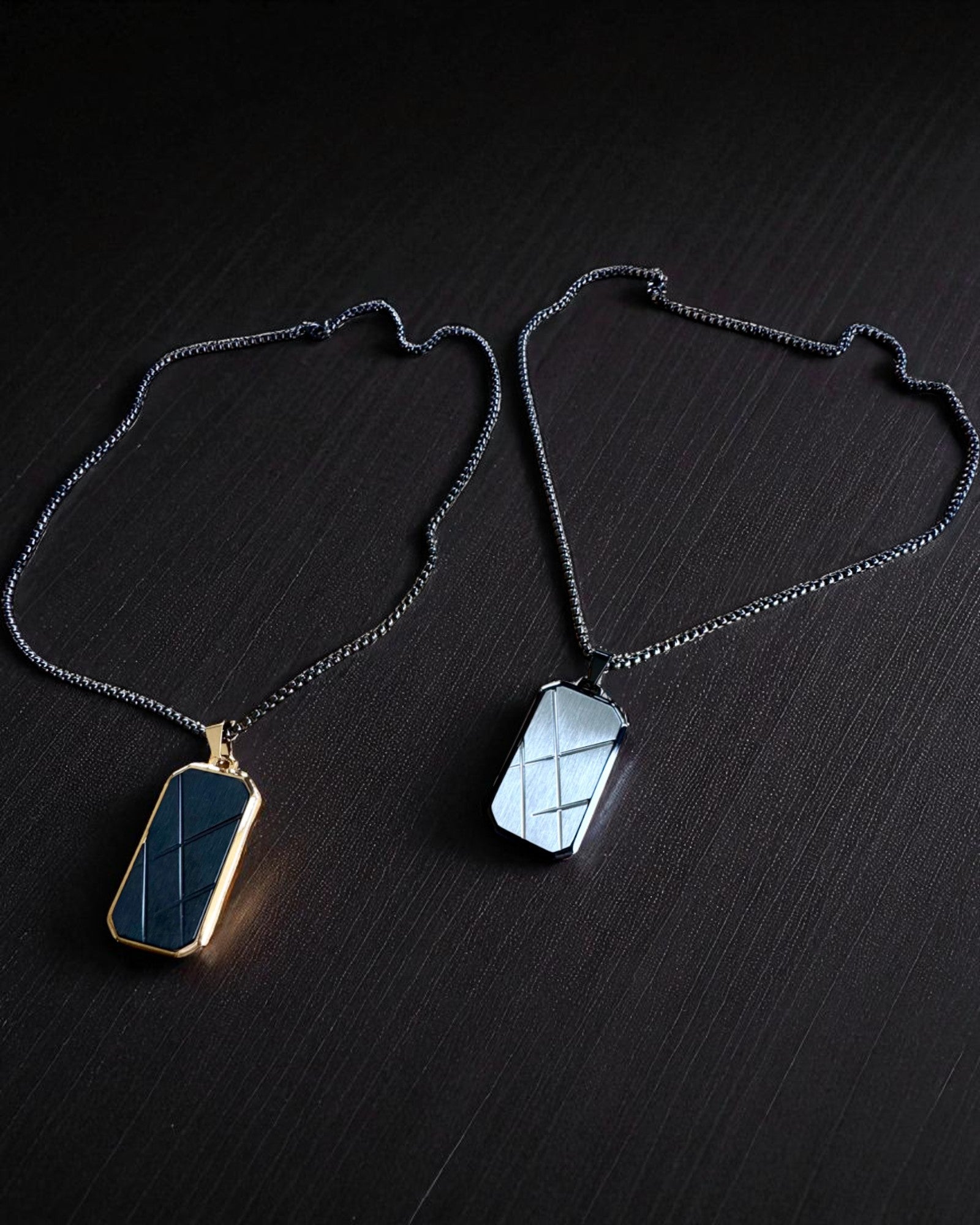 Herrehalskæde Dog Tag „SteelVision” – rustfrit stål, 15 varianter, tilpasning med gravering